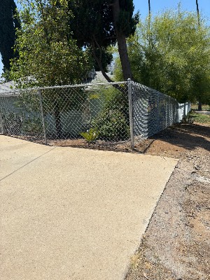 Banda's Fence project photo 3
