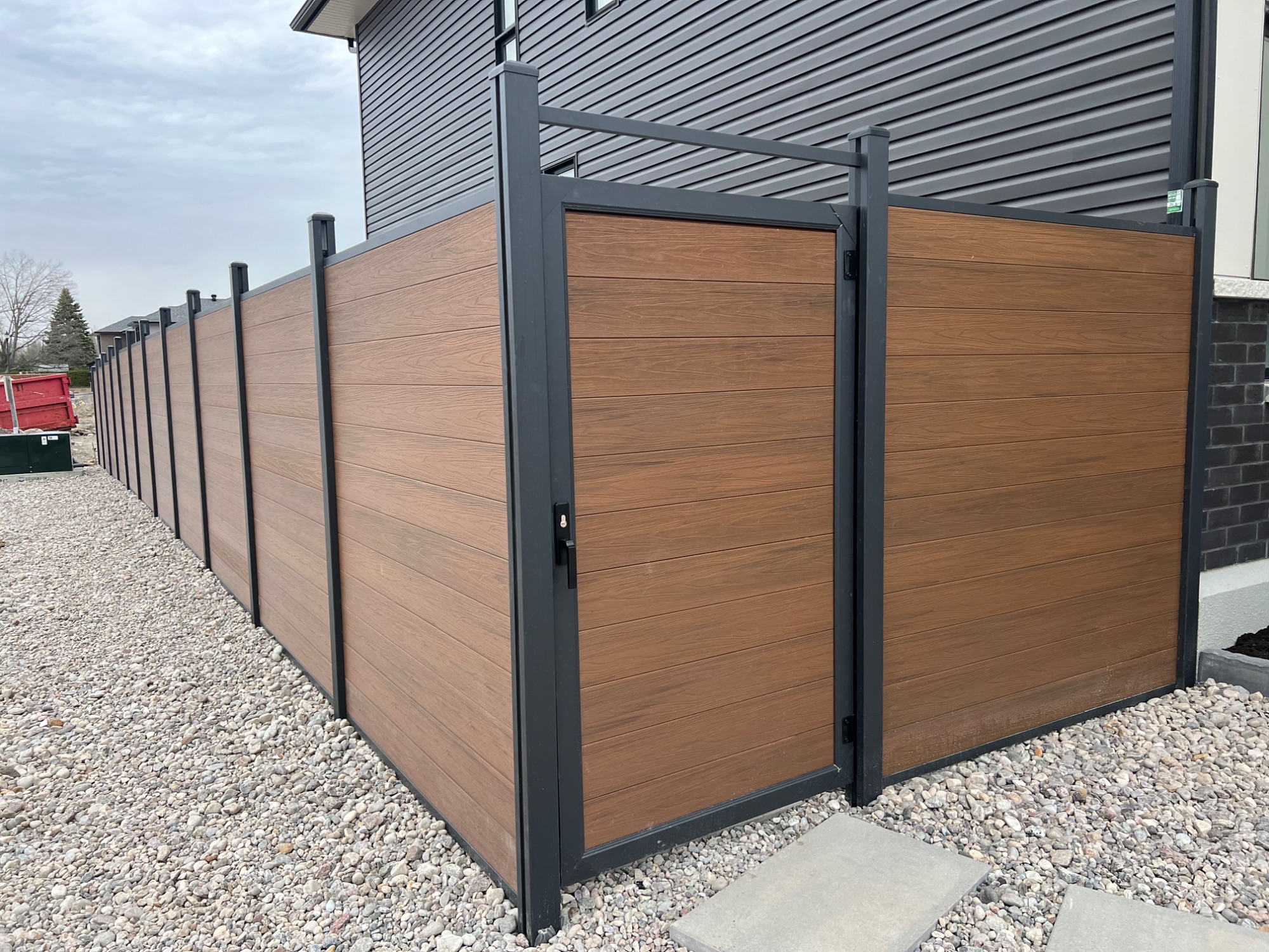 Hybrid Privacy Fence completed project 3