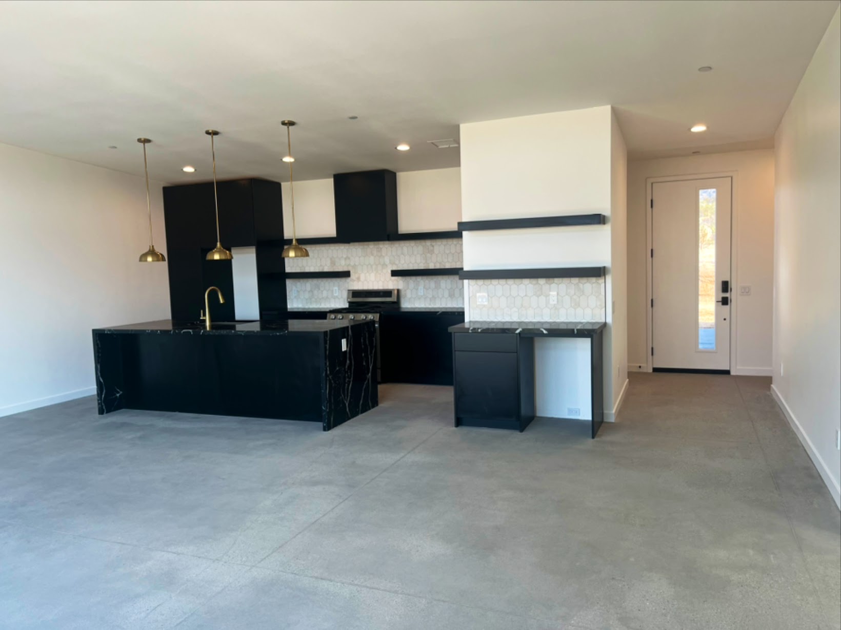Construction & Model Home Cleaning