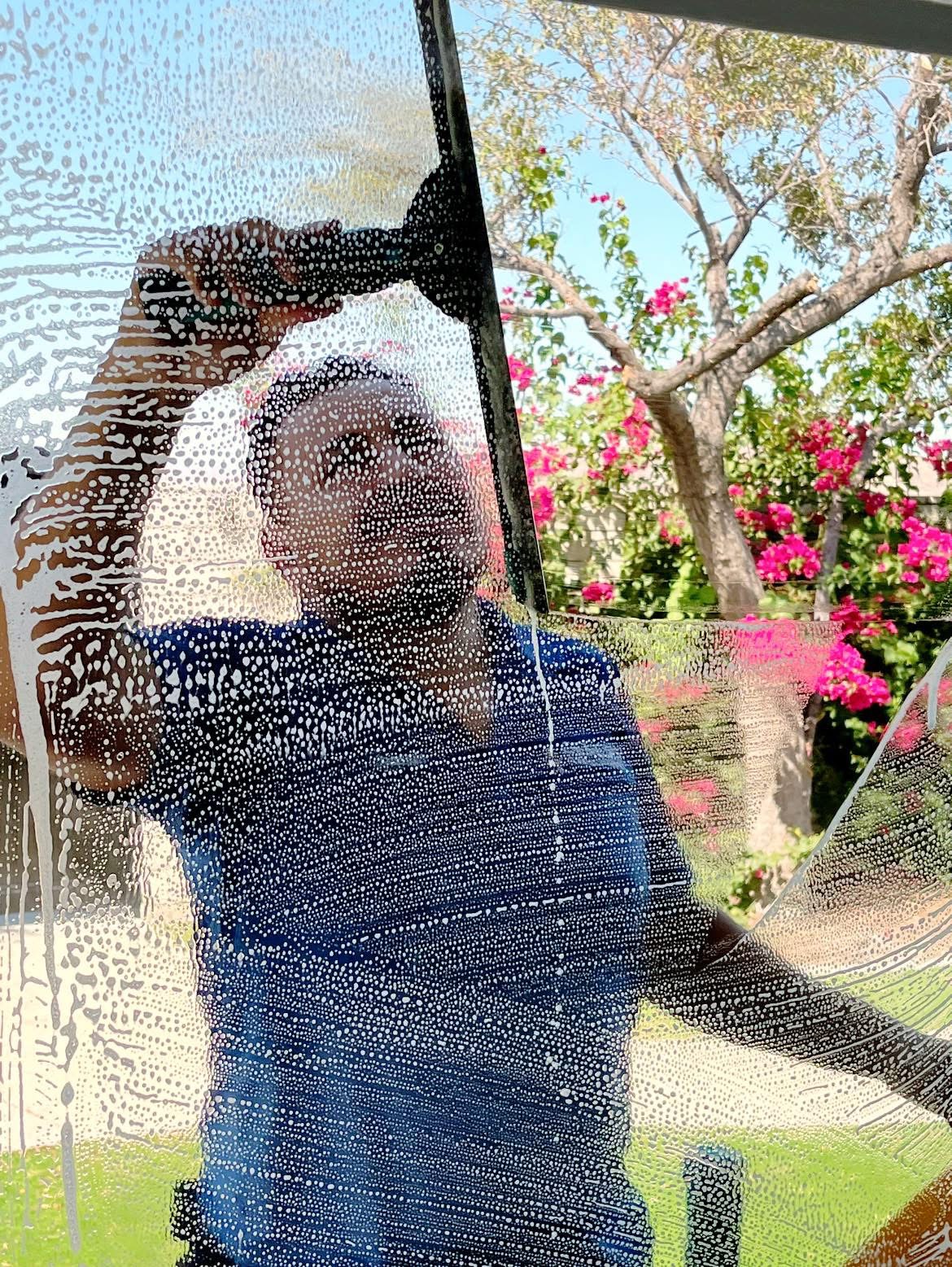 Interior & Exterior Window Cleaning