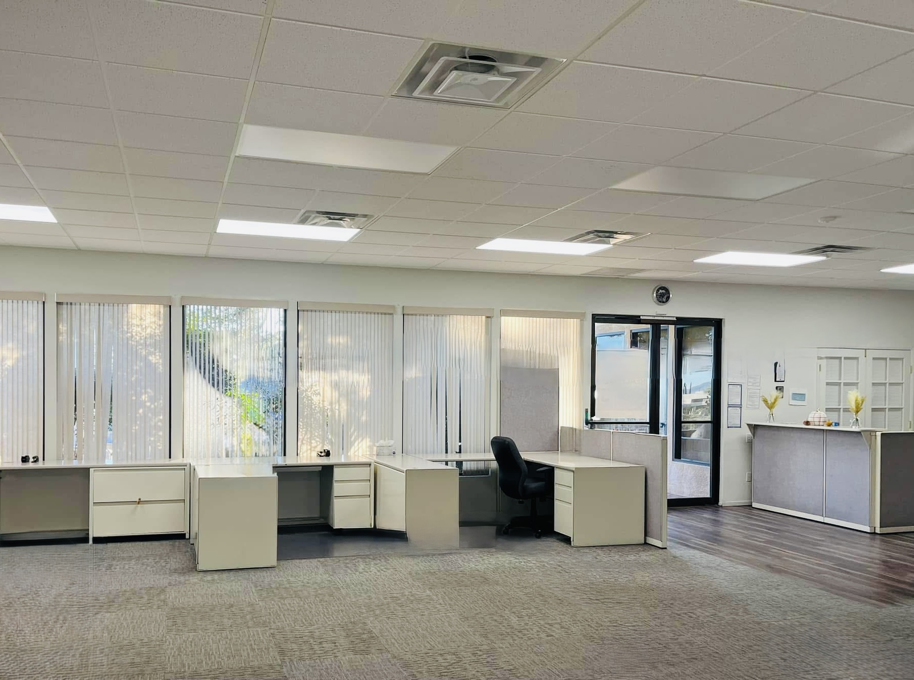Office Workplace Cleaning