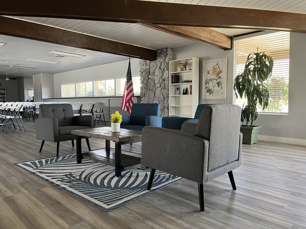 Commercial & Residential Cleaning