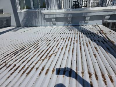 Over the Top Window Cleaning job photo 21