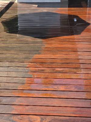 Over the Top Window Cleaning job photo 1
