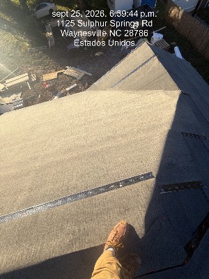 RC Roofing and Siding LLC roofing and siding project photo 13