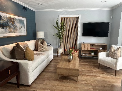 Tidy, freshly cleaned living room