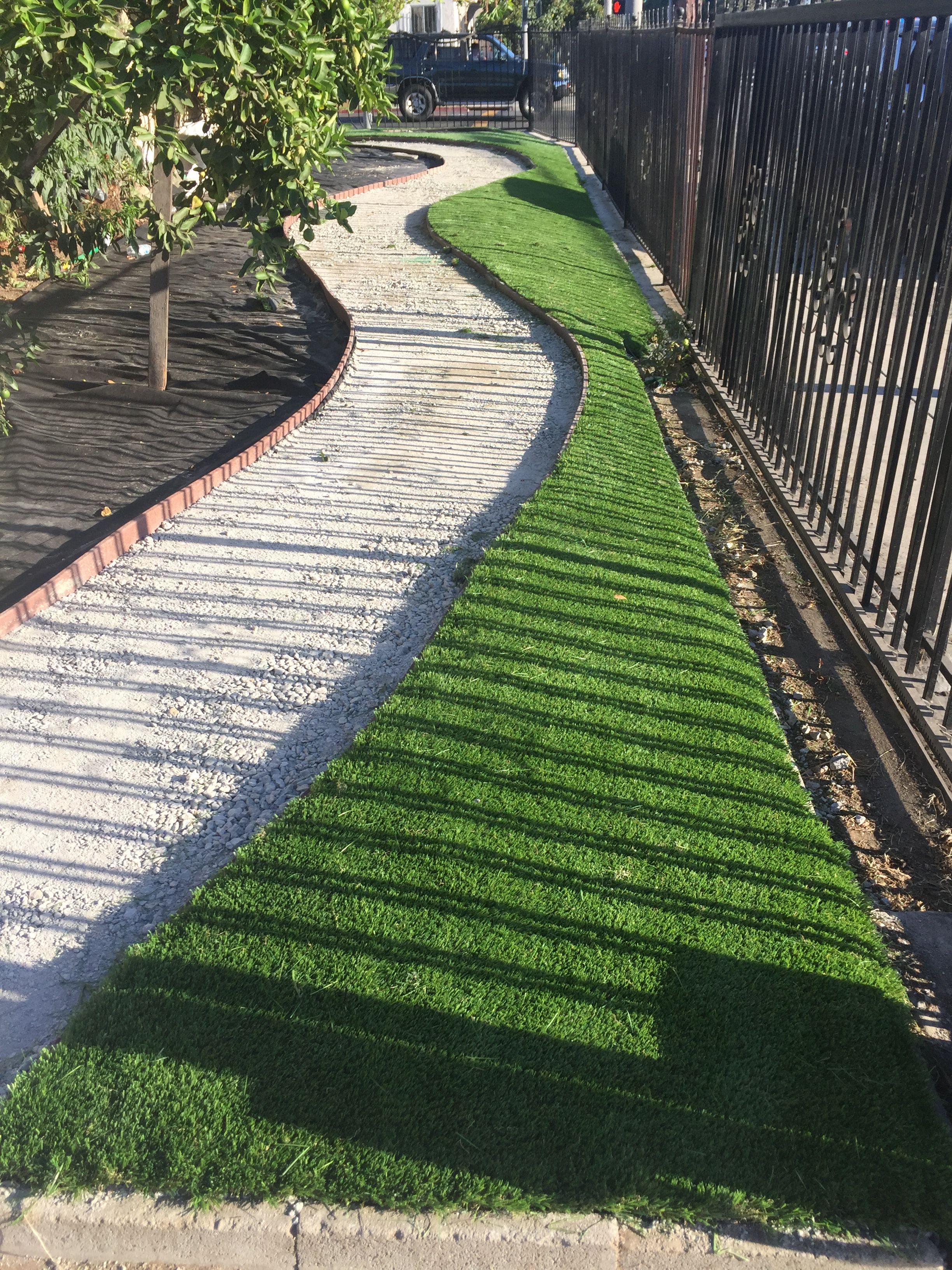 3RS Landscaping artificial turf project 14 in Southern California
