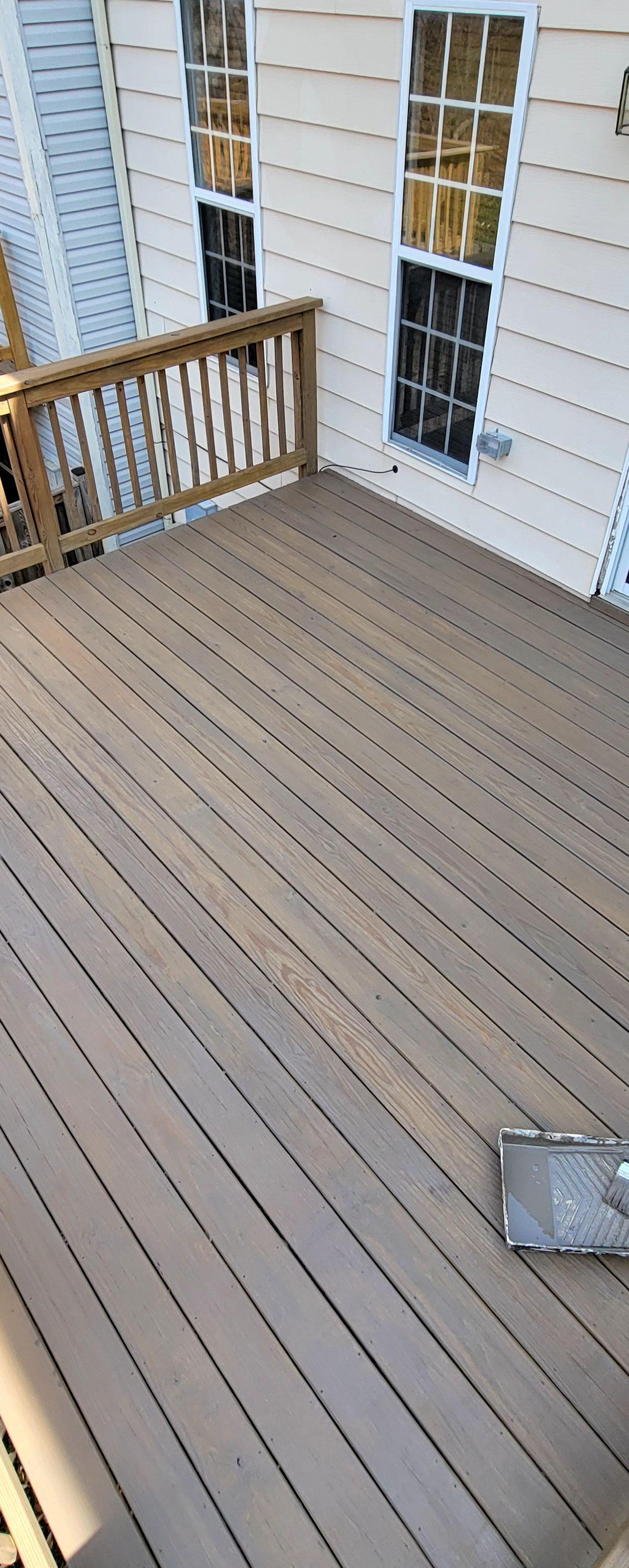 Deck Repair & Construction / Construcción y Reparación de Decks