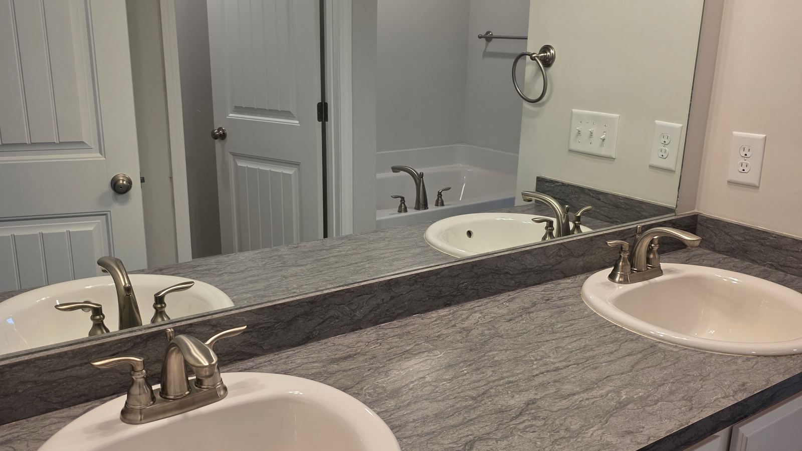 How to Choose a Cleaning Service You Can Trust in Your Home