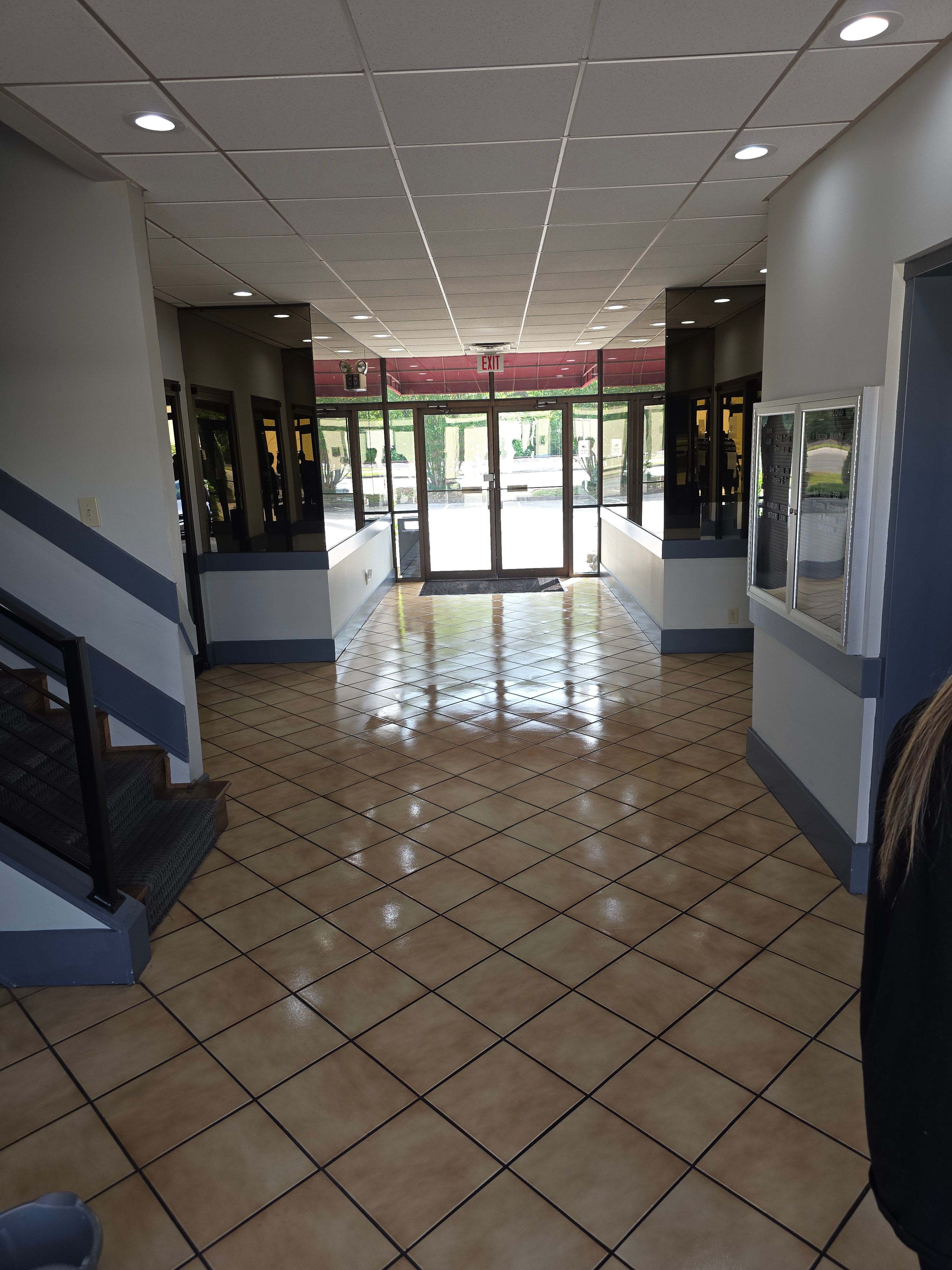 Commercial & Office Cleaning