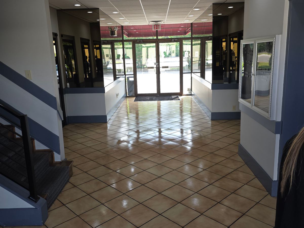 Commercial & Office Cleaning