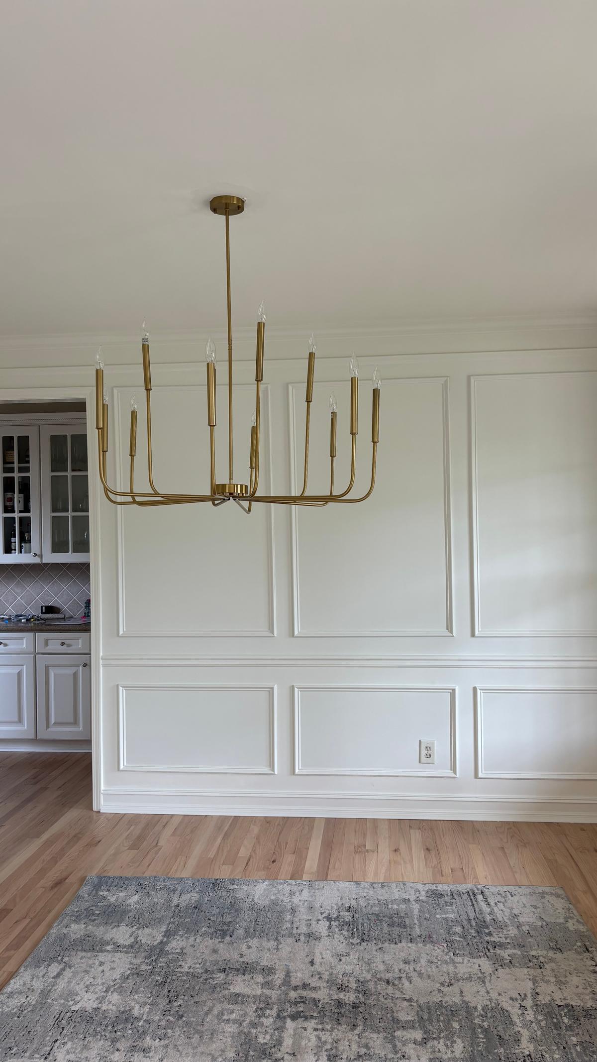 Drywall Repair & Repainting / Reparación de Drywall