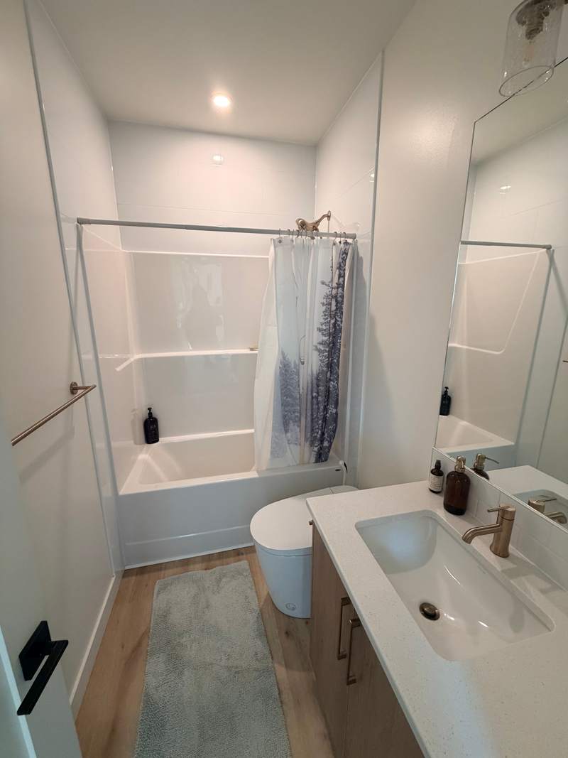 ALGI Cleaning Services — professional house cleaning in Fernie & the Elk Valley, BC