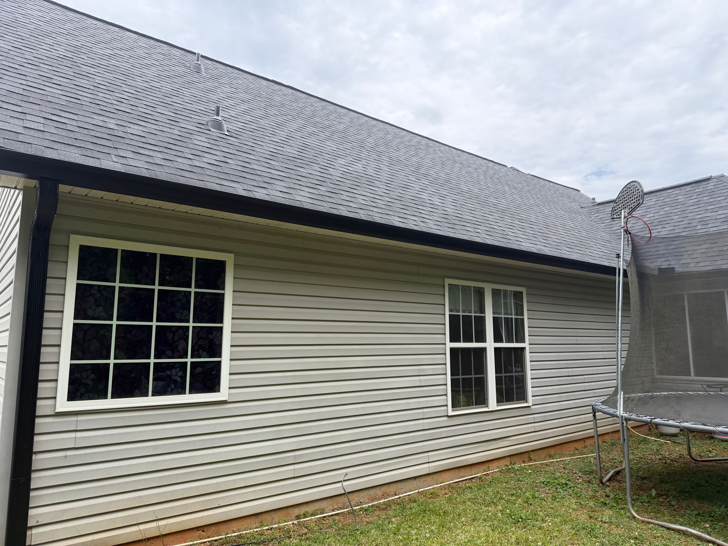 Completed seamless rain gutter installation in the Atlanta, GA area by ATL Seamless Gutters LLC (project 19)