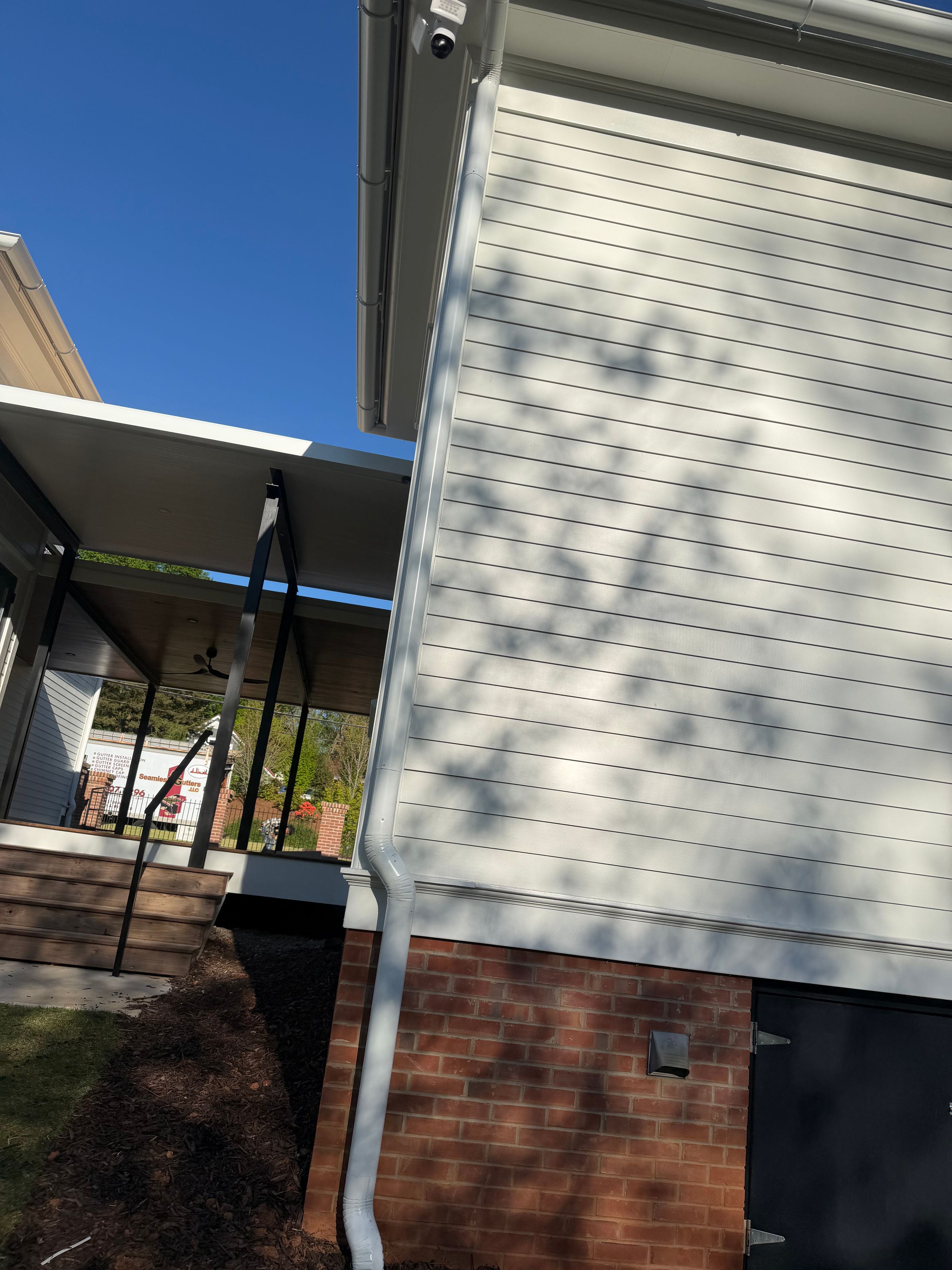 Completed seamless rain gutter installation in the Atlanta, GA area by ATL Seamless Gutters LLC (project 7)