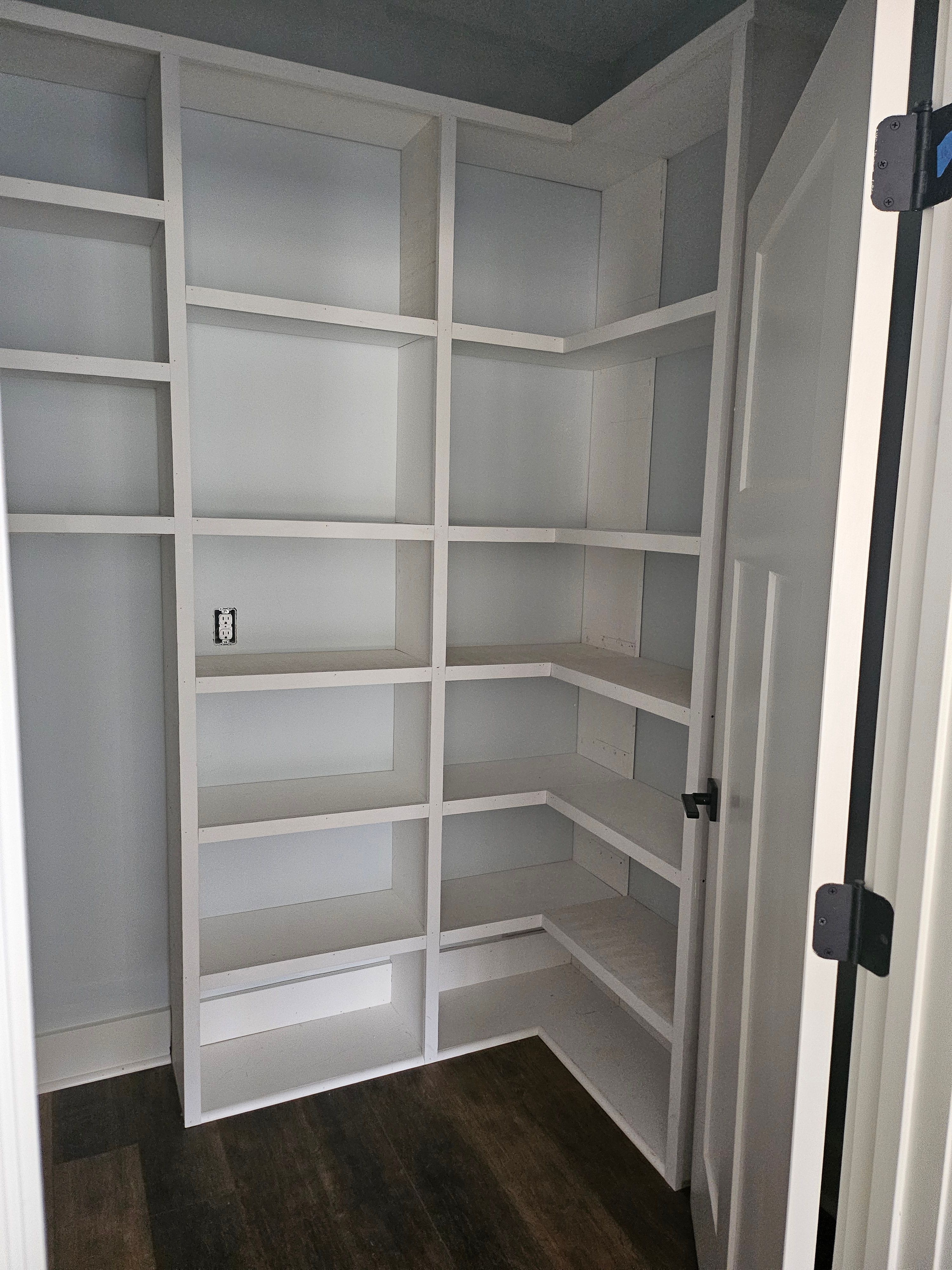 Build By Manny completed carpentry project in Knoxville, TN — photo 19