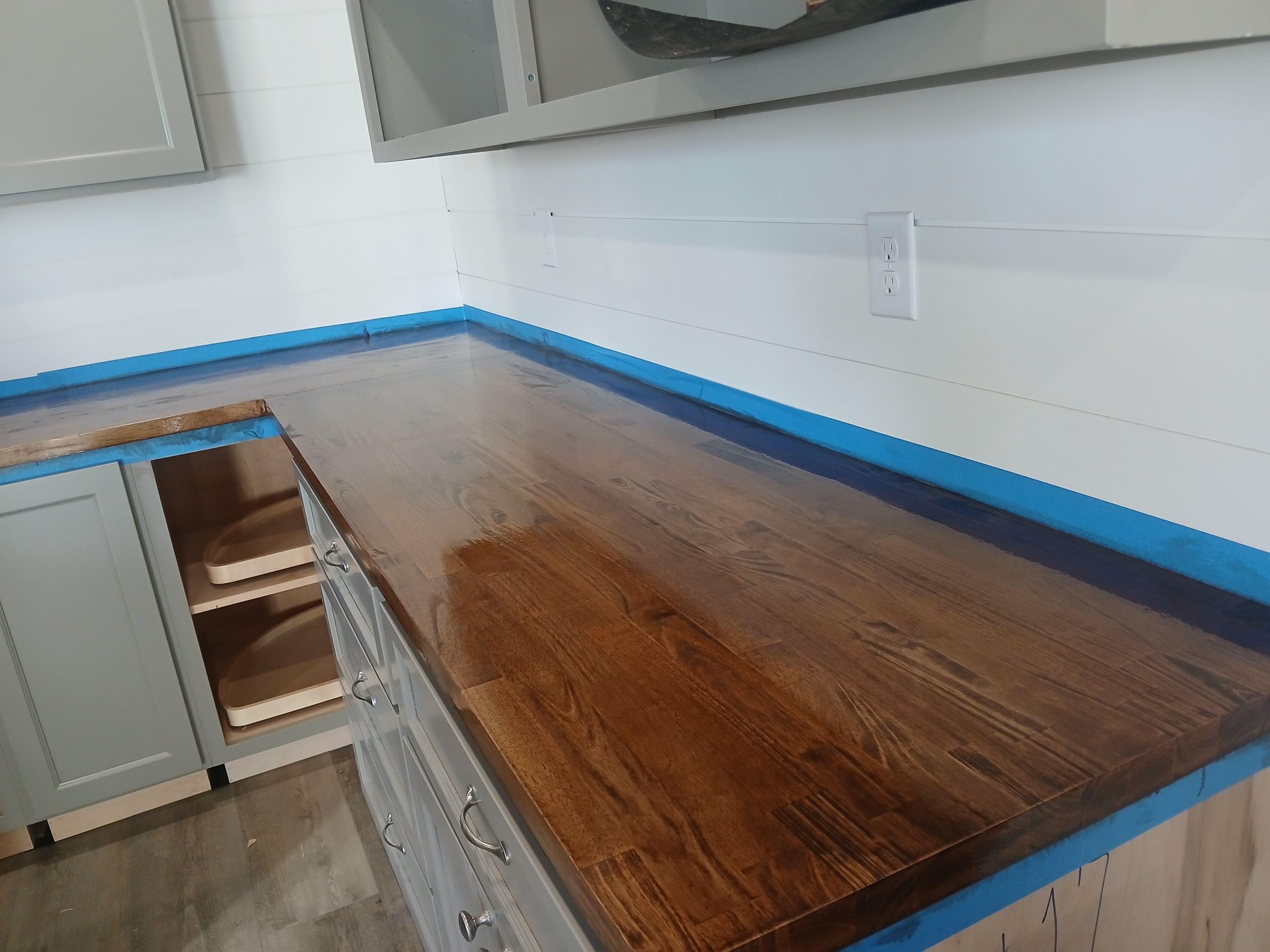 Build By Manny completed carpentry project in Knoxville, TN — photo 8