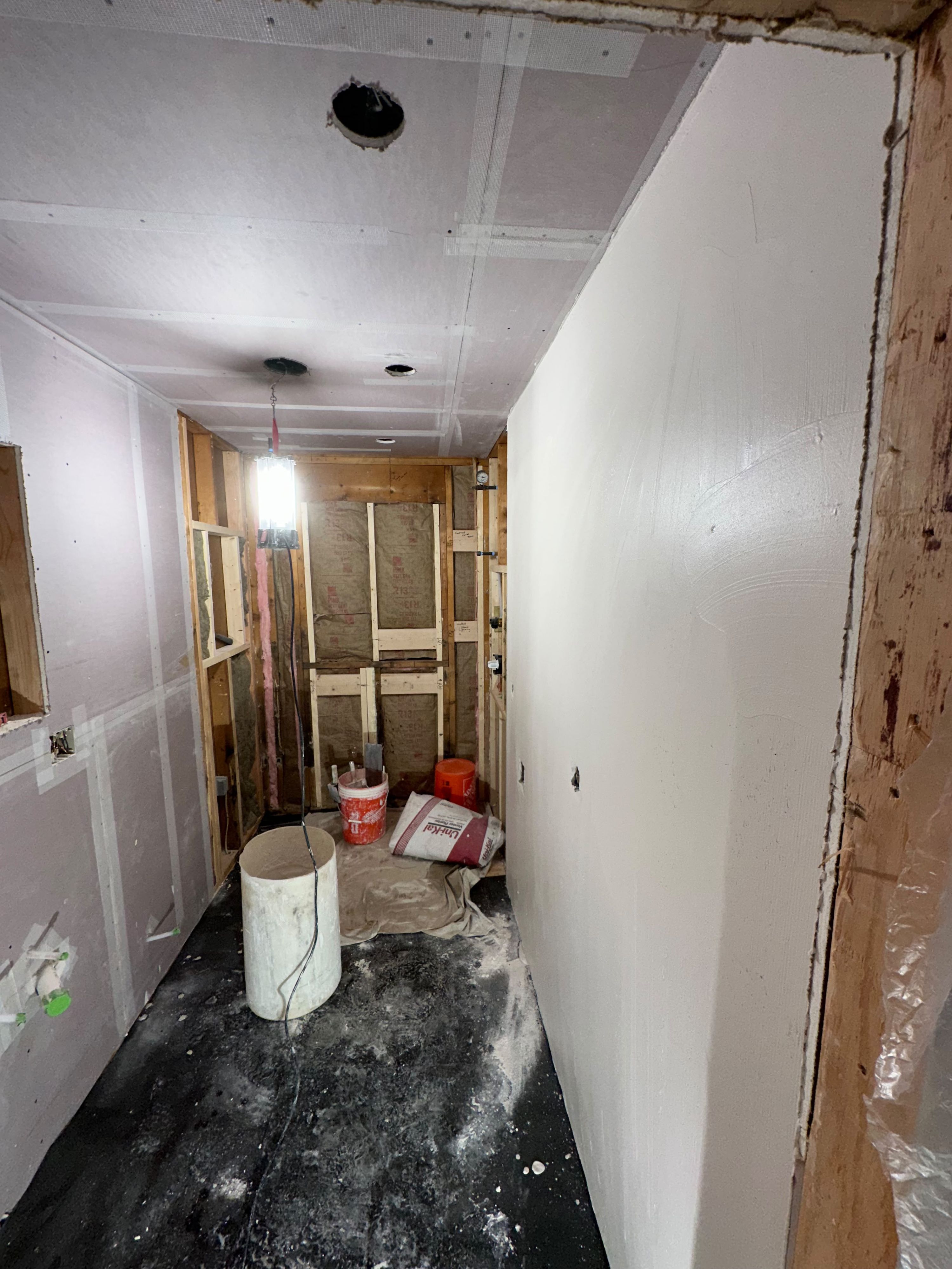 Painting, Carpentry & Plaster Services | BW Company Service Painting