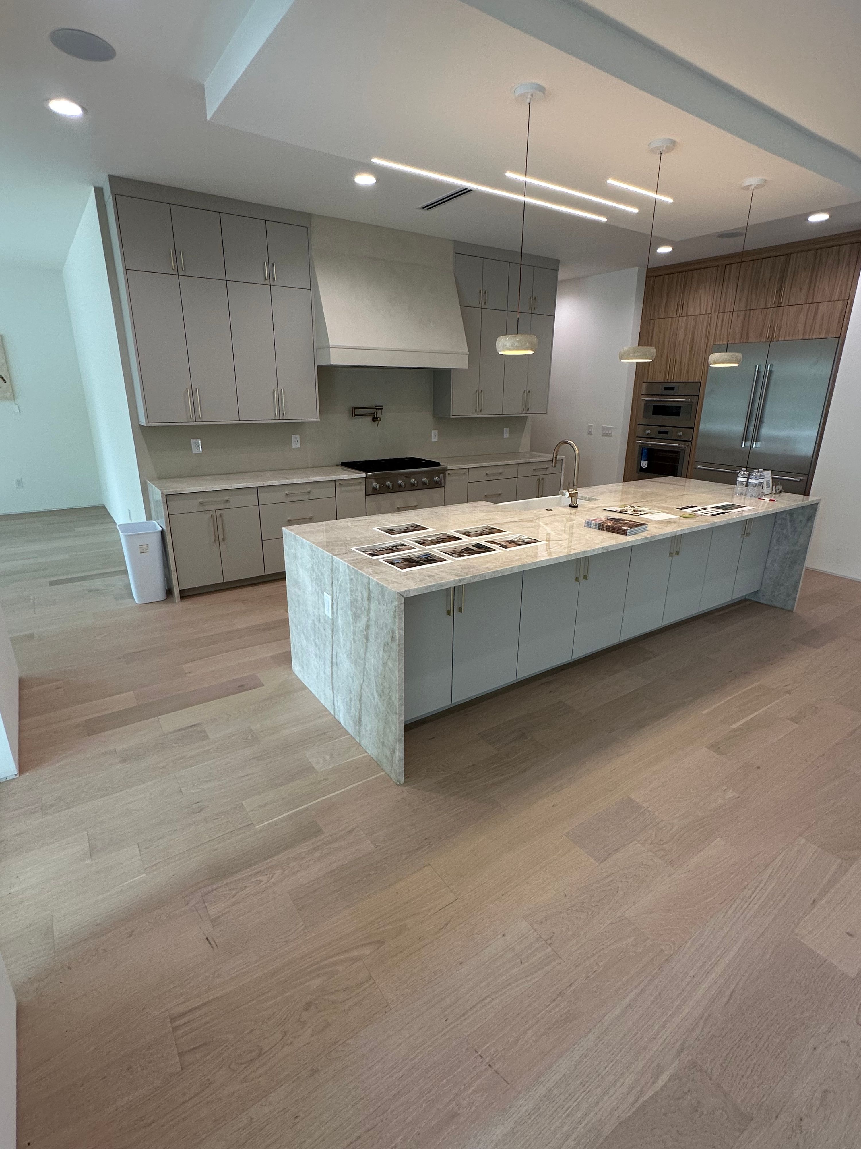Christo & Pedroni Tile LLC project photo 20
