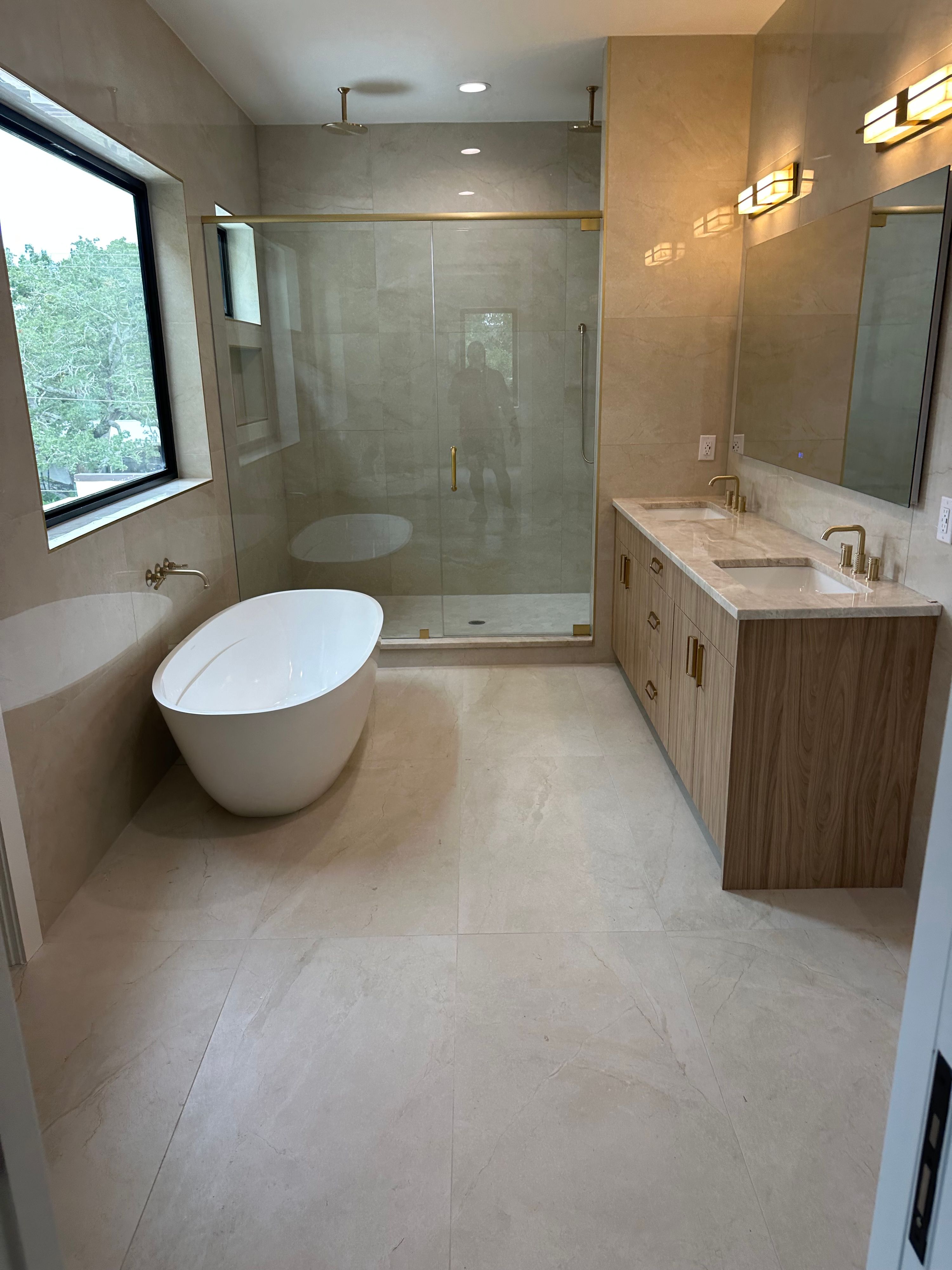 Christo & Pedroni Tile LLC project photo 15