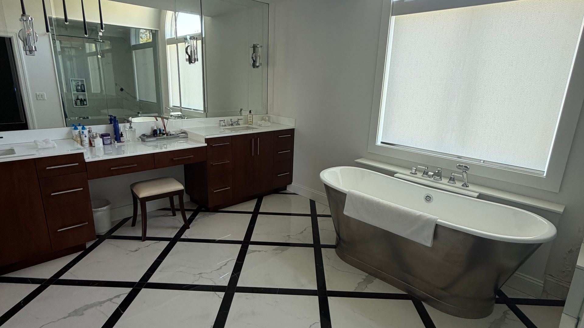 The Deep Cleaning Checklist We Use in Every Bergen County Home