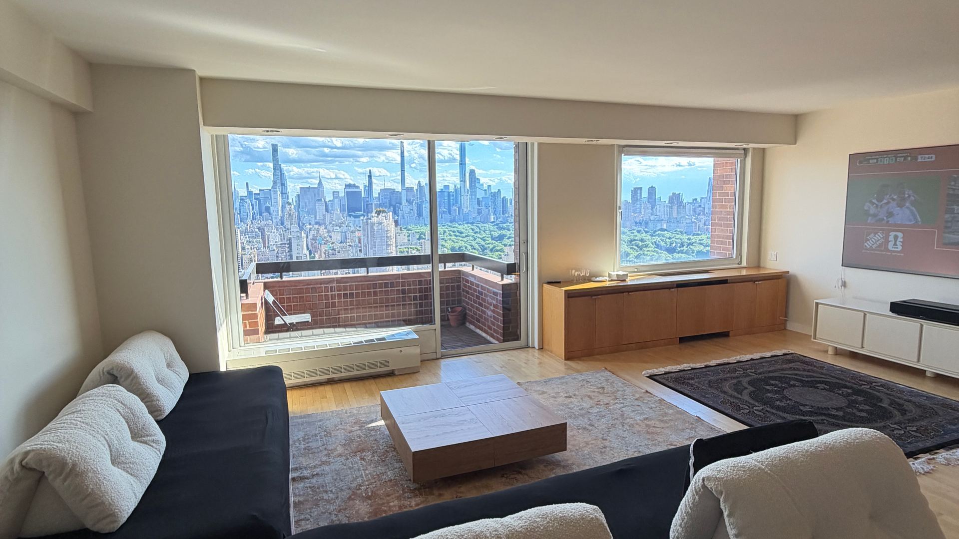 Airbnb Turnovers: How Hosts Protect a Five-Star Rating