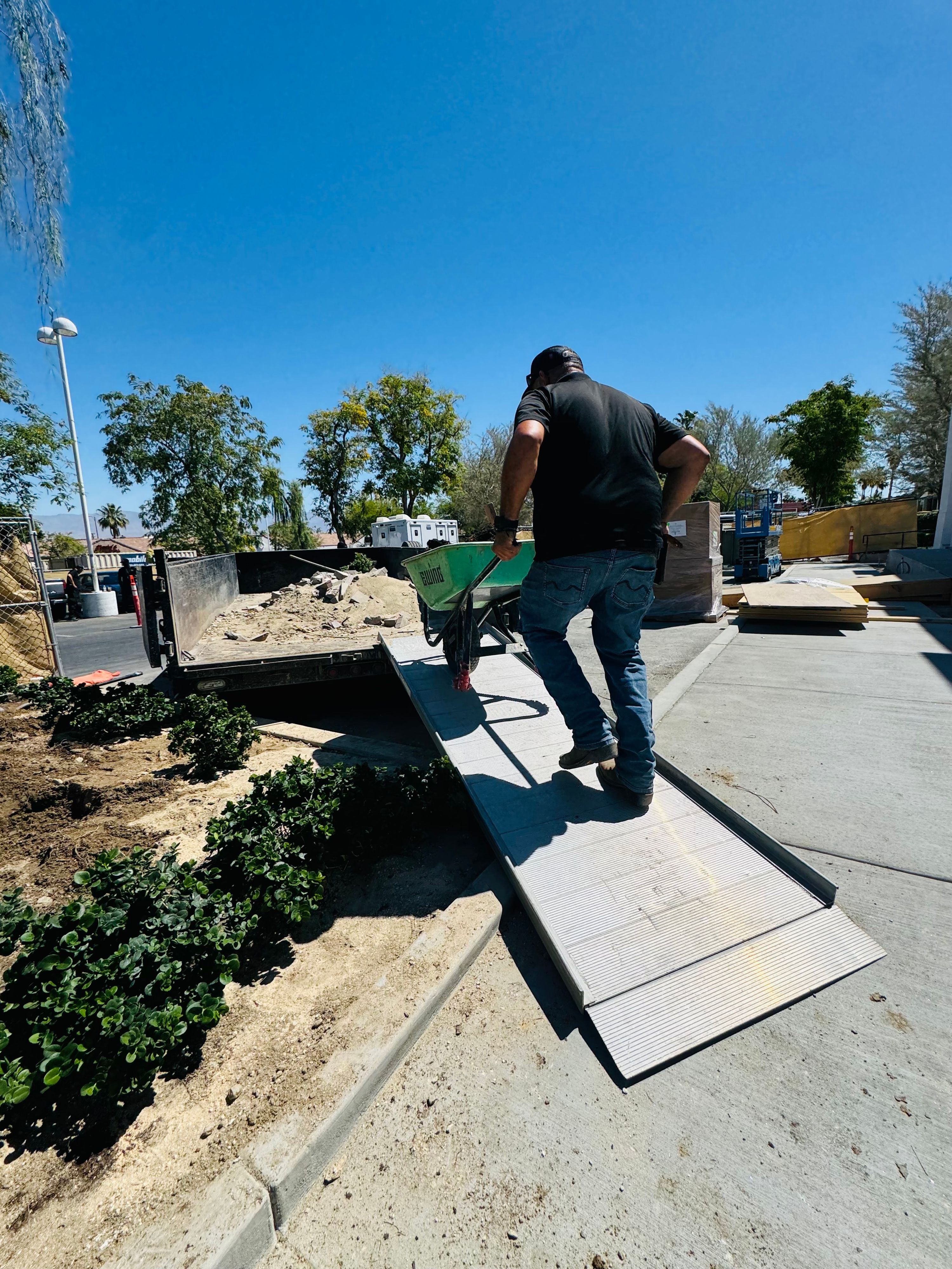 Landscaping work by Desert Terrain Landscape — photo 17 of 22