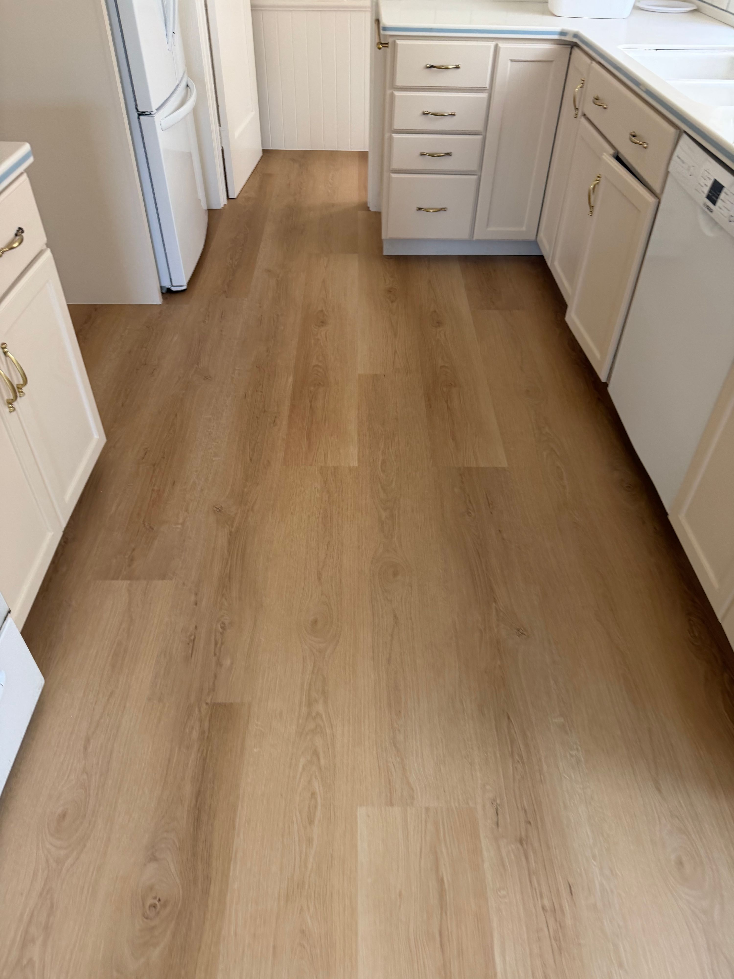 Estrada's Hardwood Floors project photo 19