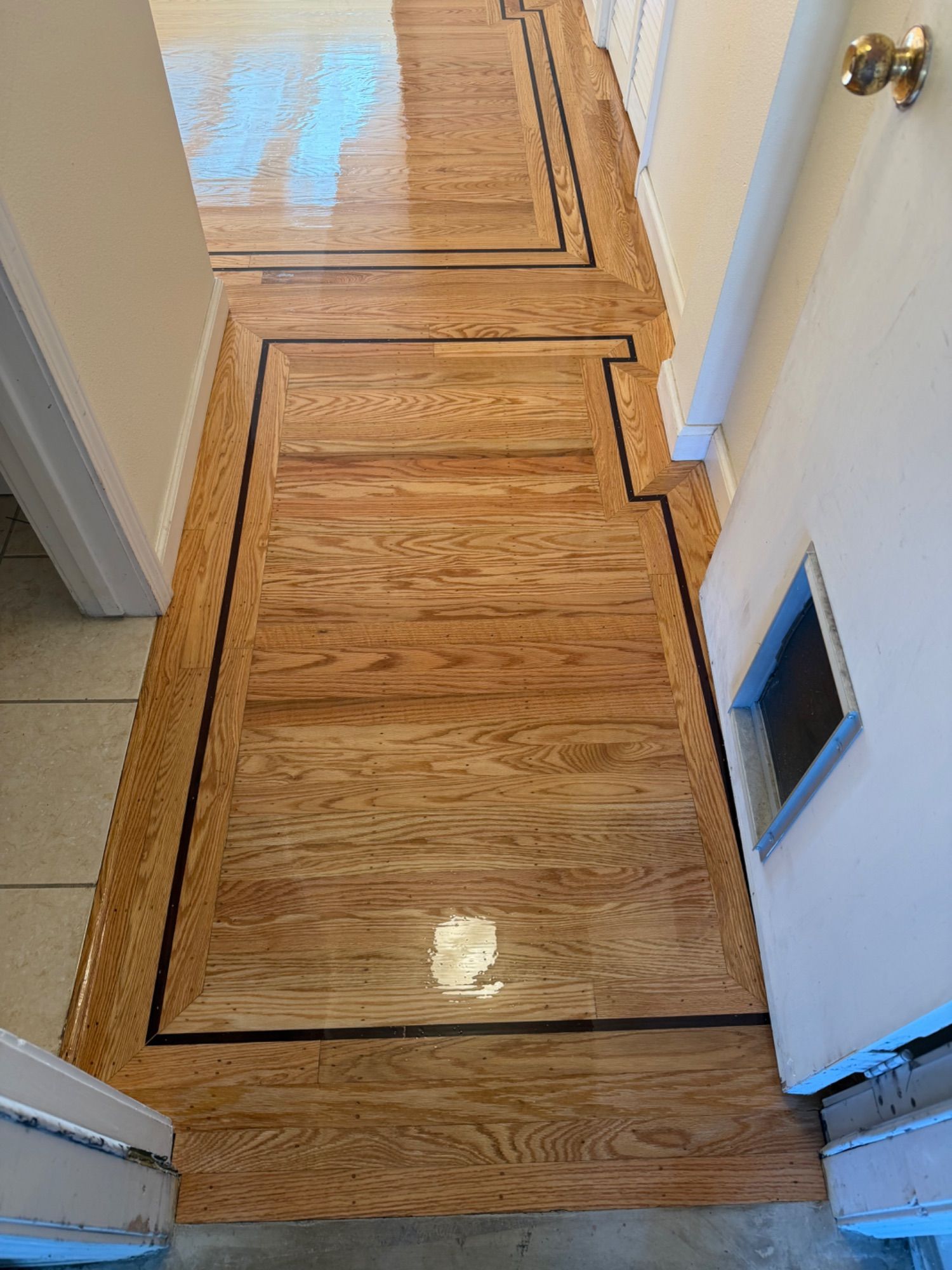 Estrada's Hardwood Floors project photo 16
