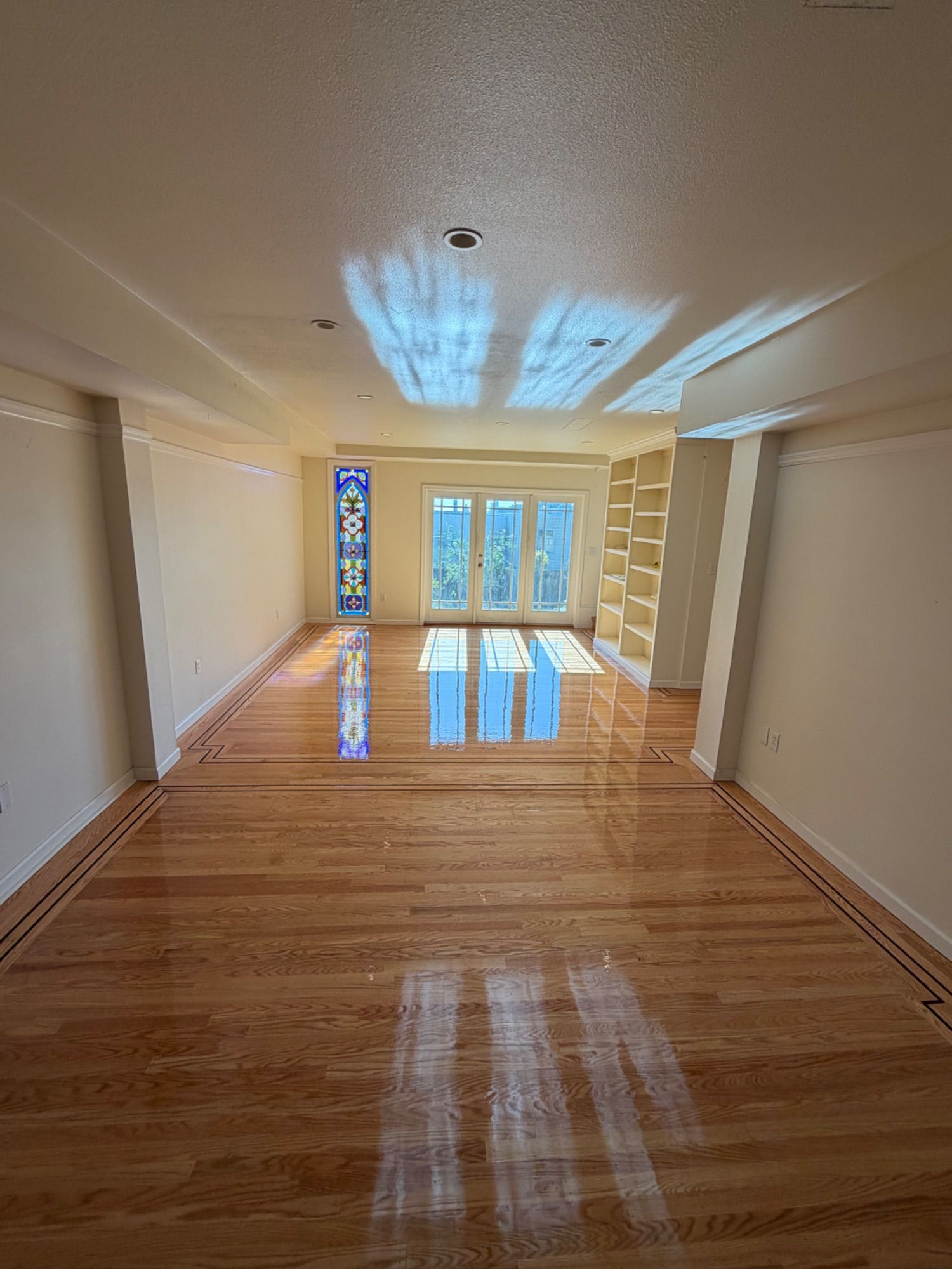 Estrada's Hardwood Floors project photo 15