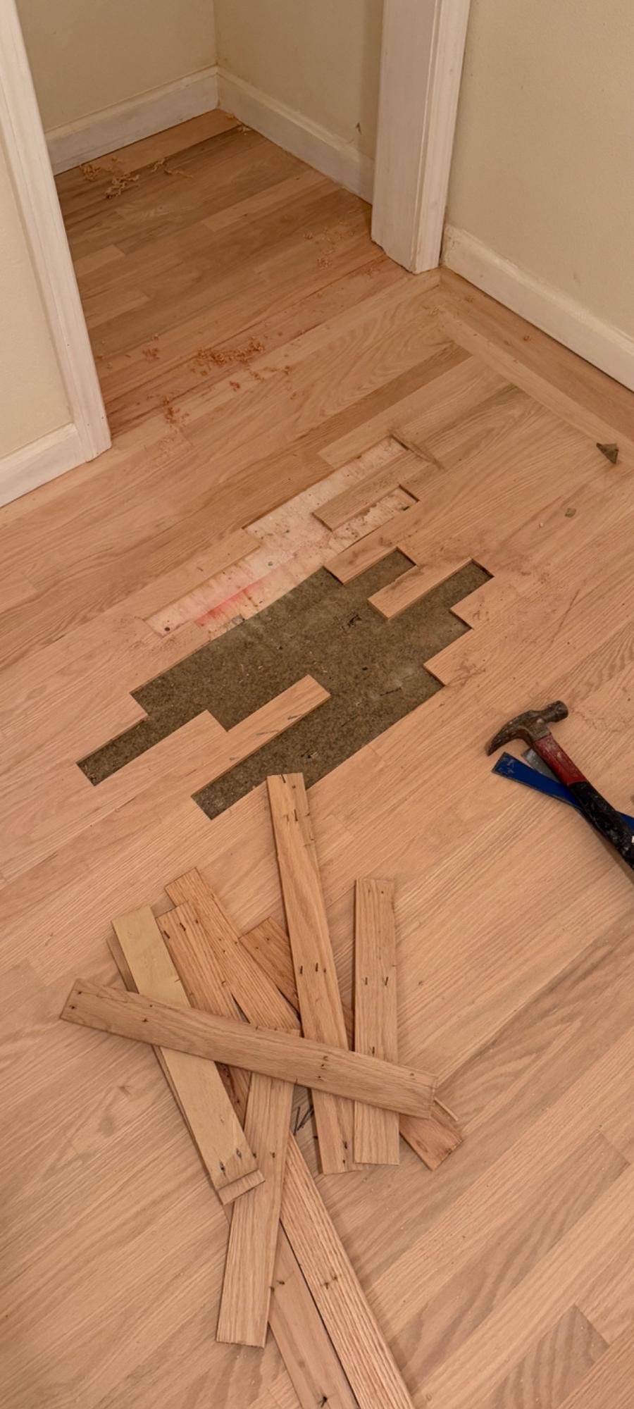 Estrada's Hardwood Floors project photo 9