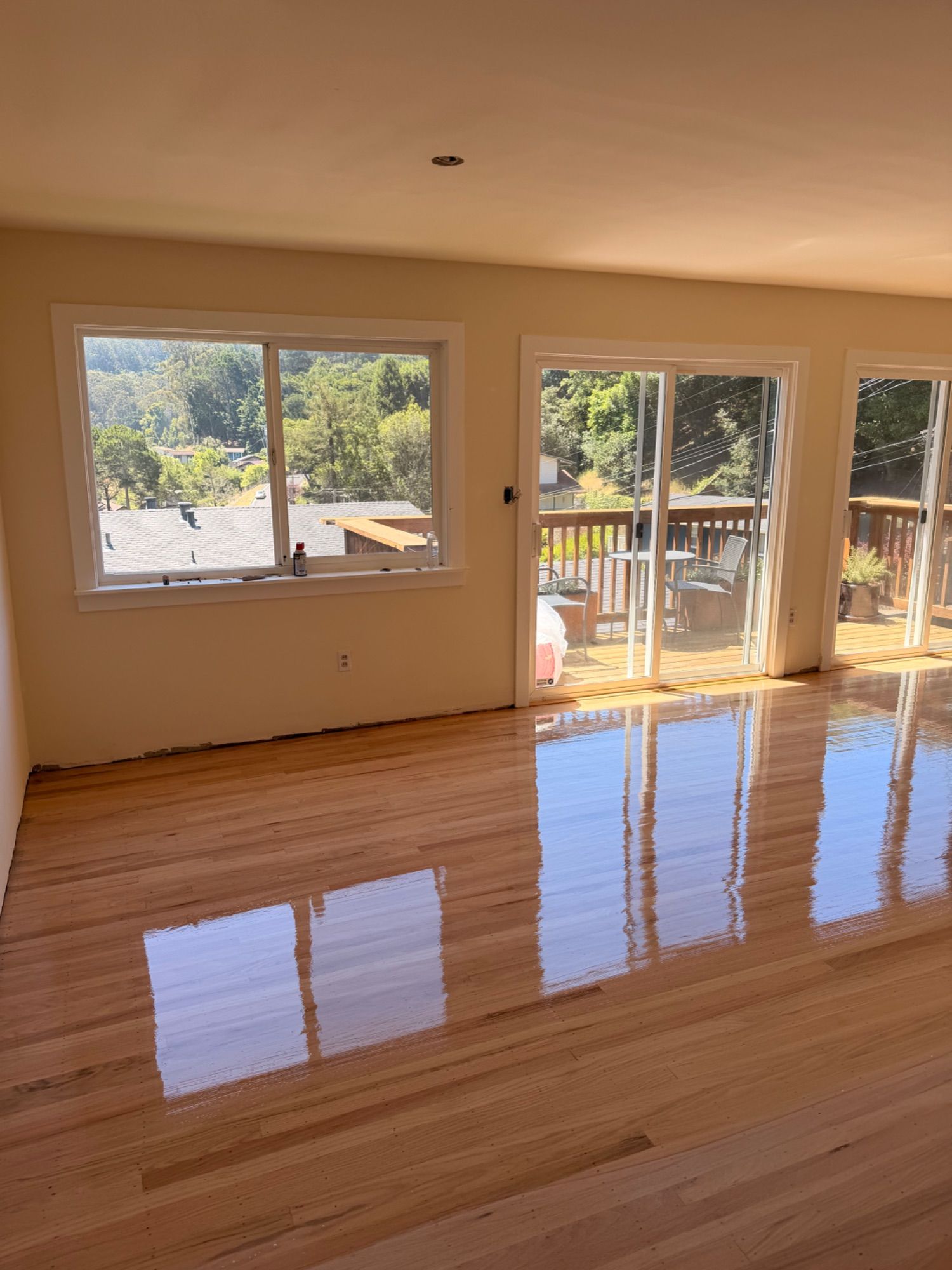 Estrada's Hardwood Floors project photo 12