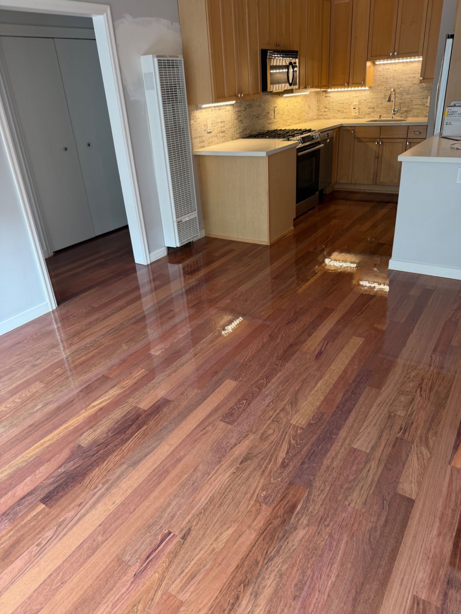 Estrada's Hardwood Floors project photo 6
