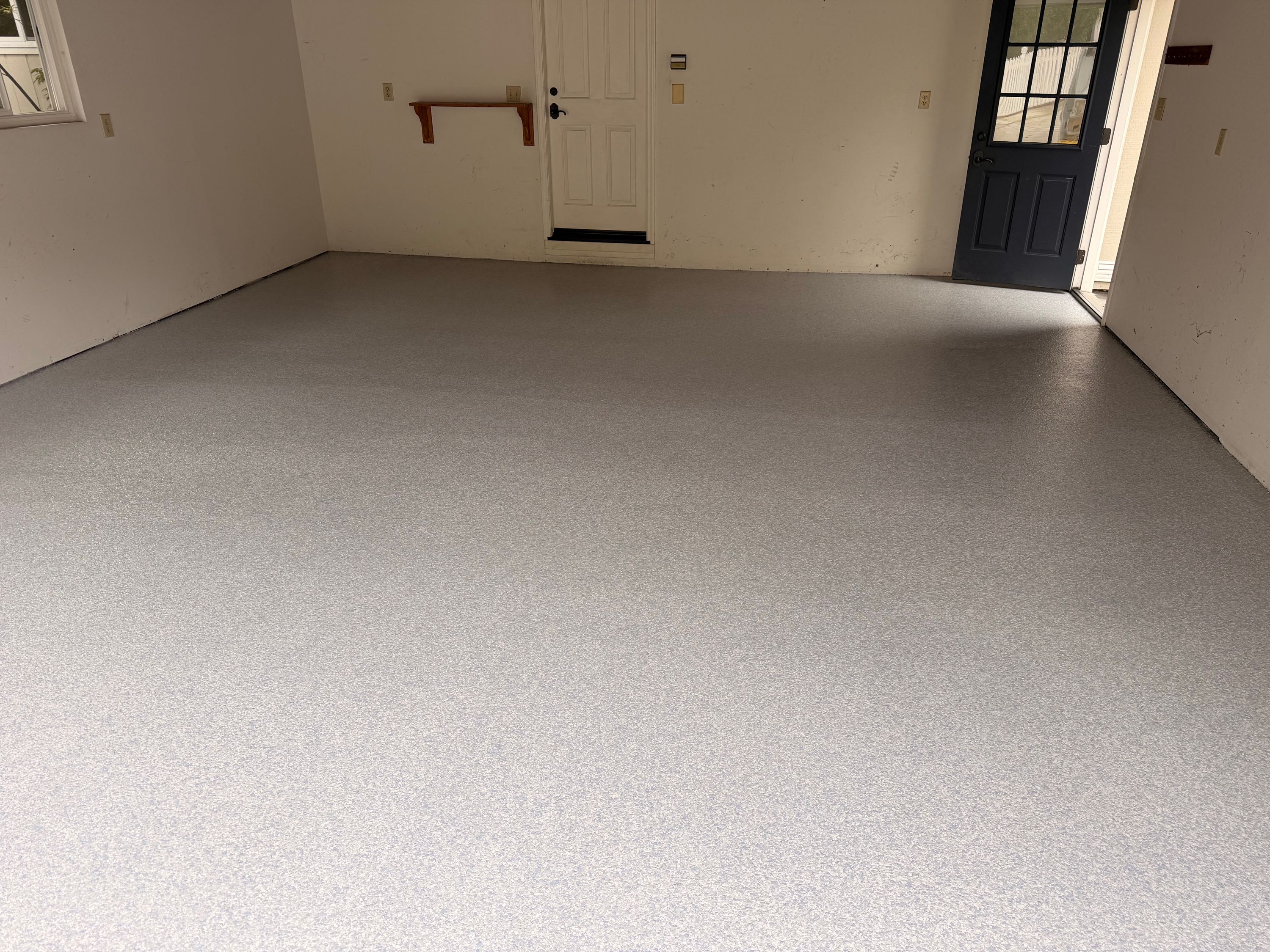 Epoxy Solid Floors