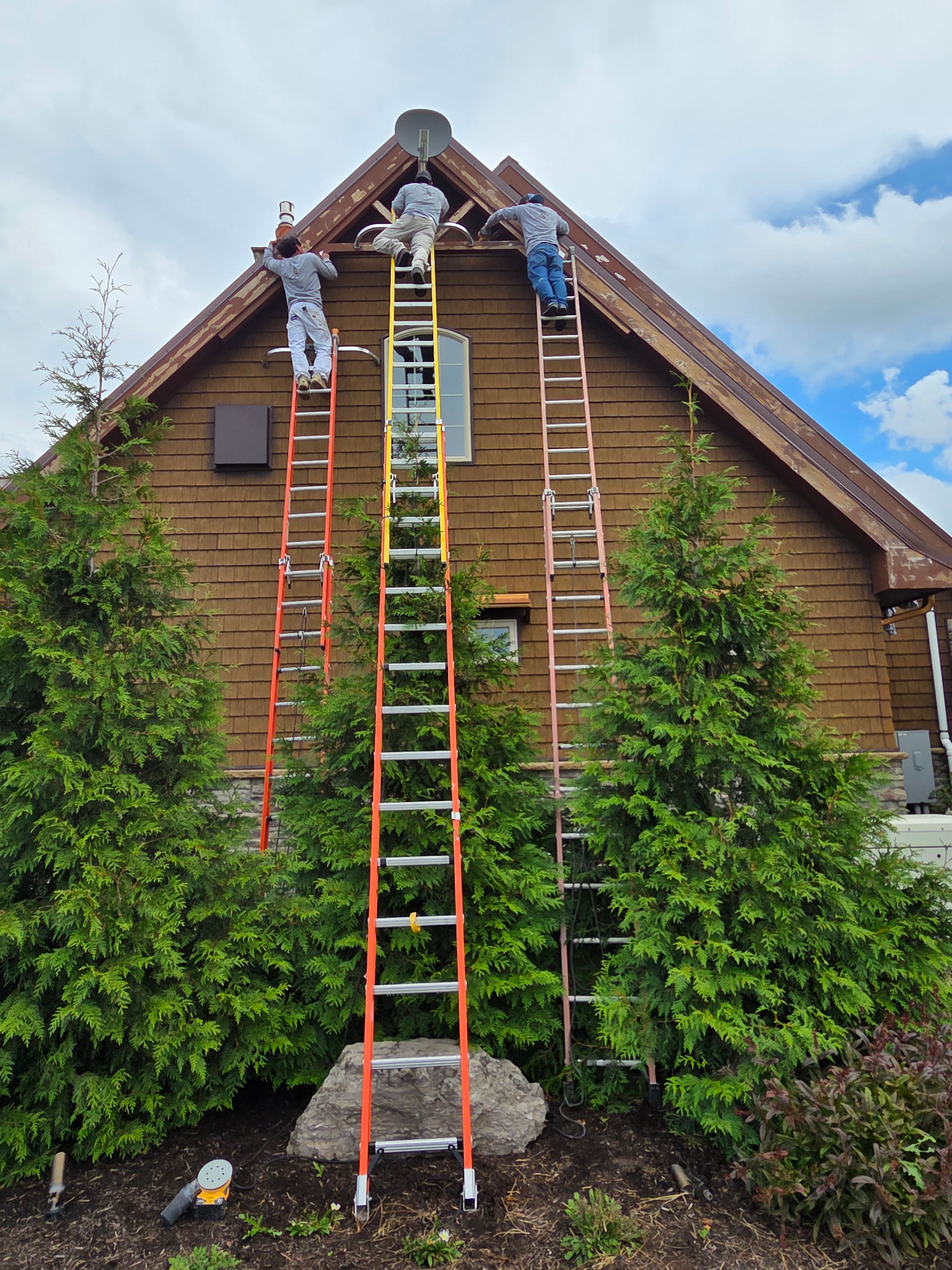 Huinac Painting LLC project photo 17