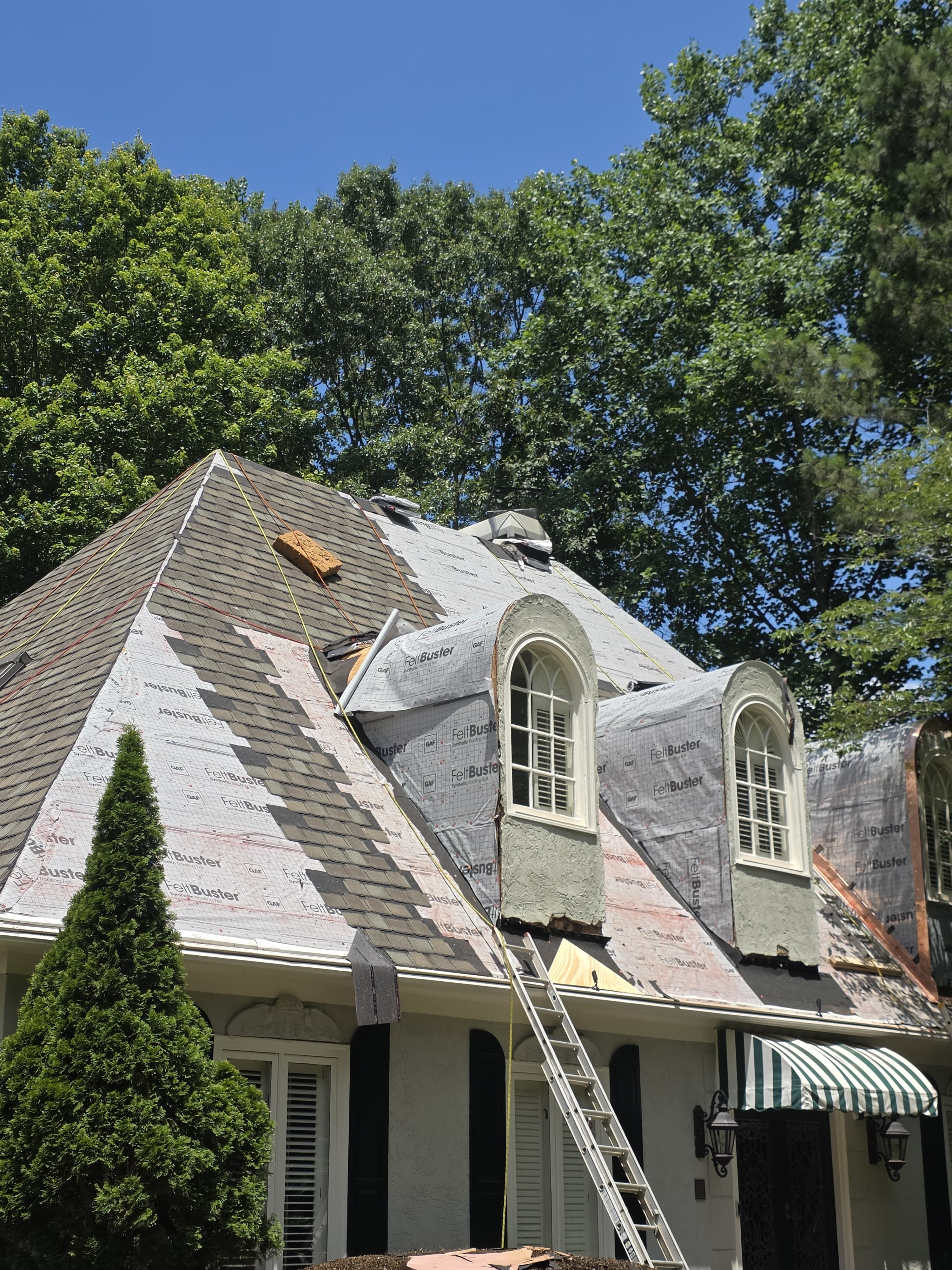 I and G Construction Inc roofing project photo 1 in Metro Atlanta, Georgia