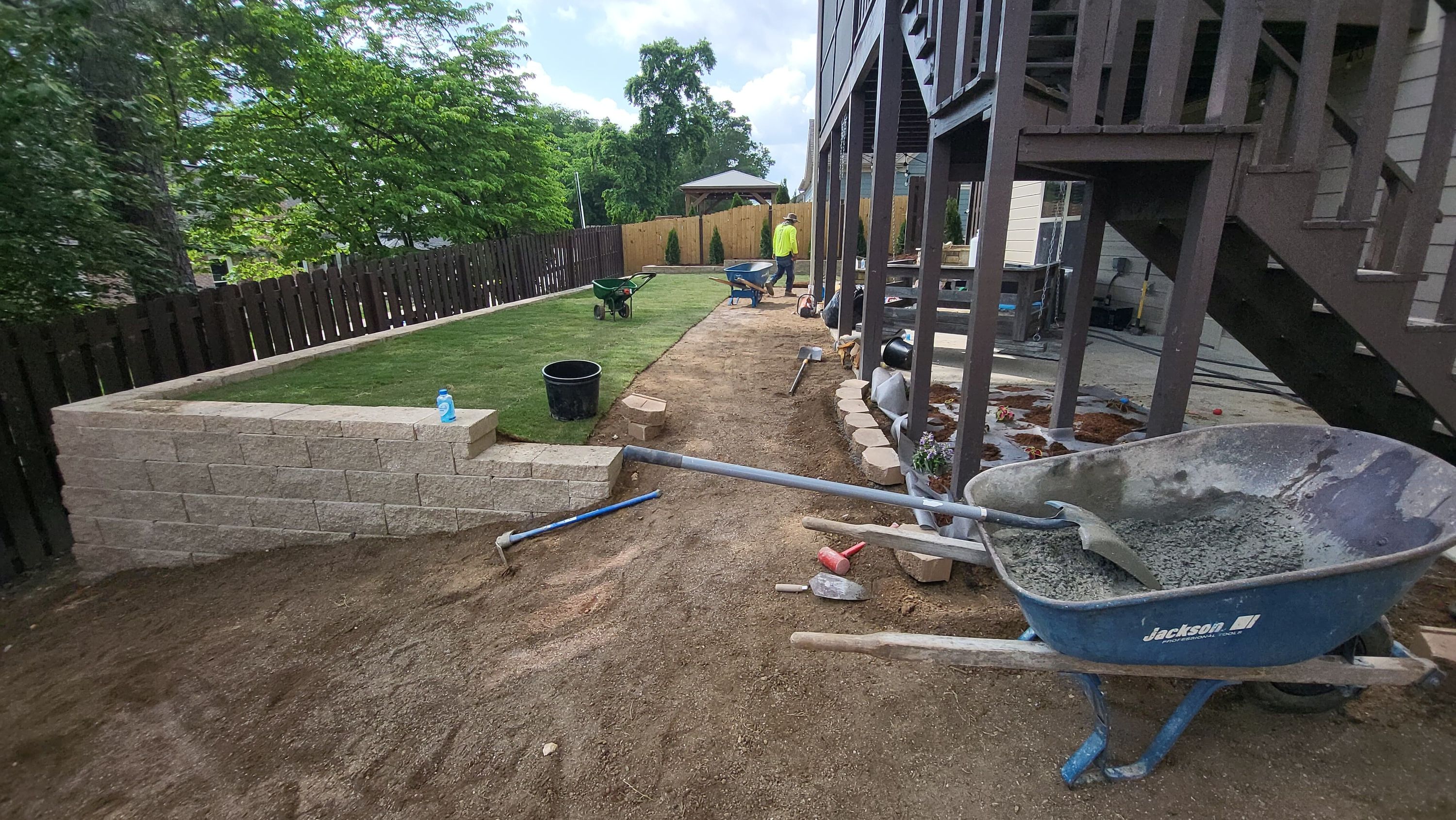 Lobos Landscape & Hardscaper project — Cleveland, TN (31/37)