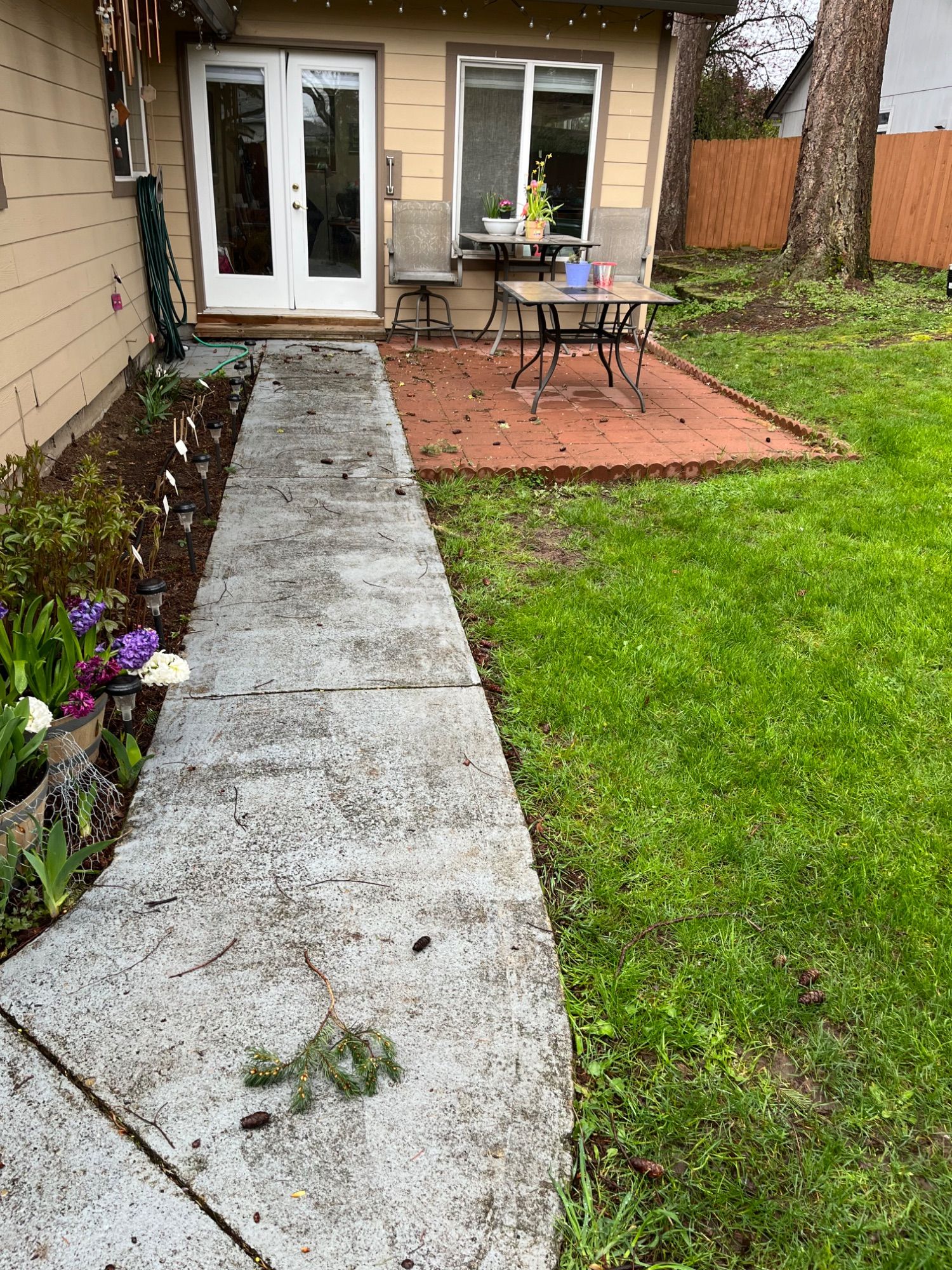 M&M Landscaping LLC project photo 2