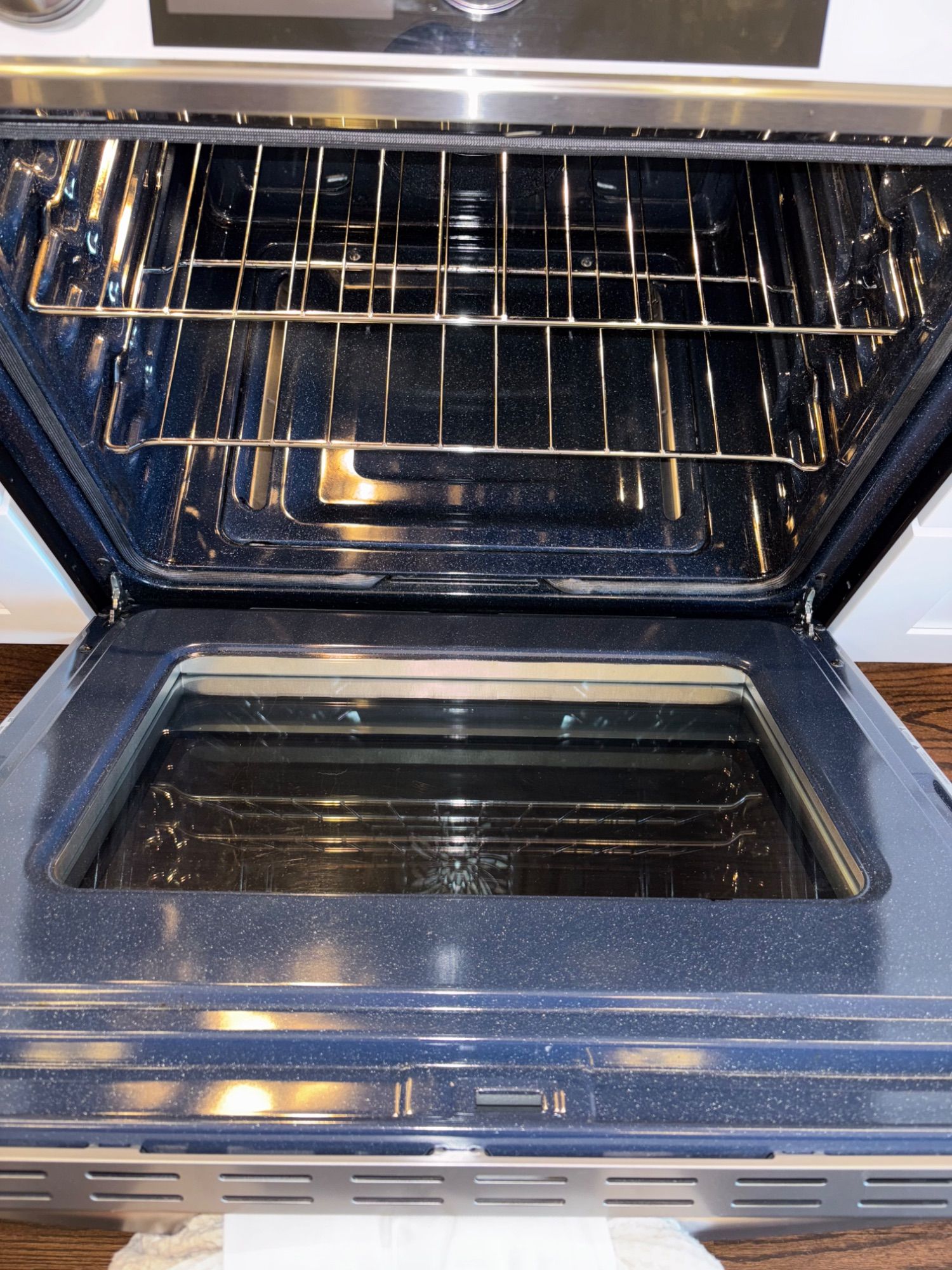 Mary's Black Label Cleaning Co. project photo 12