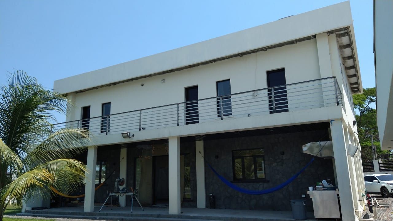 Montocon General Contractor — project photo 18 of 97