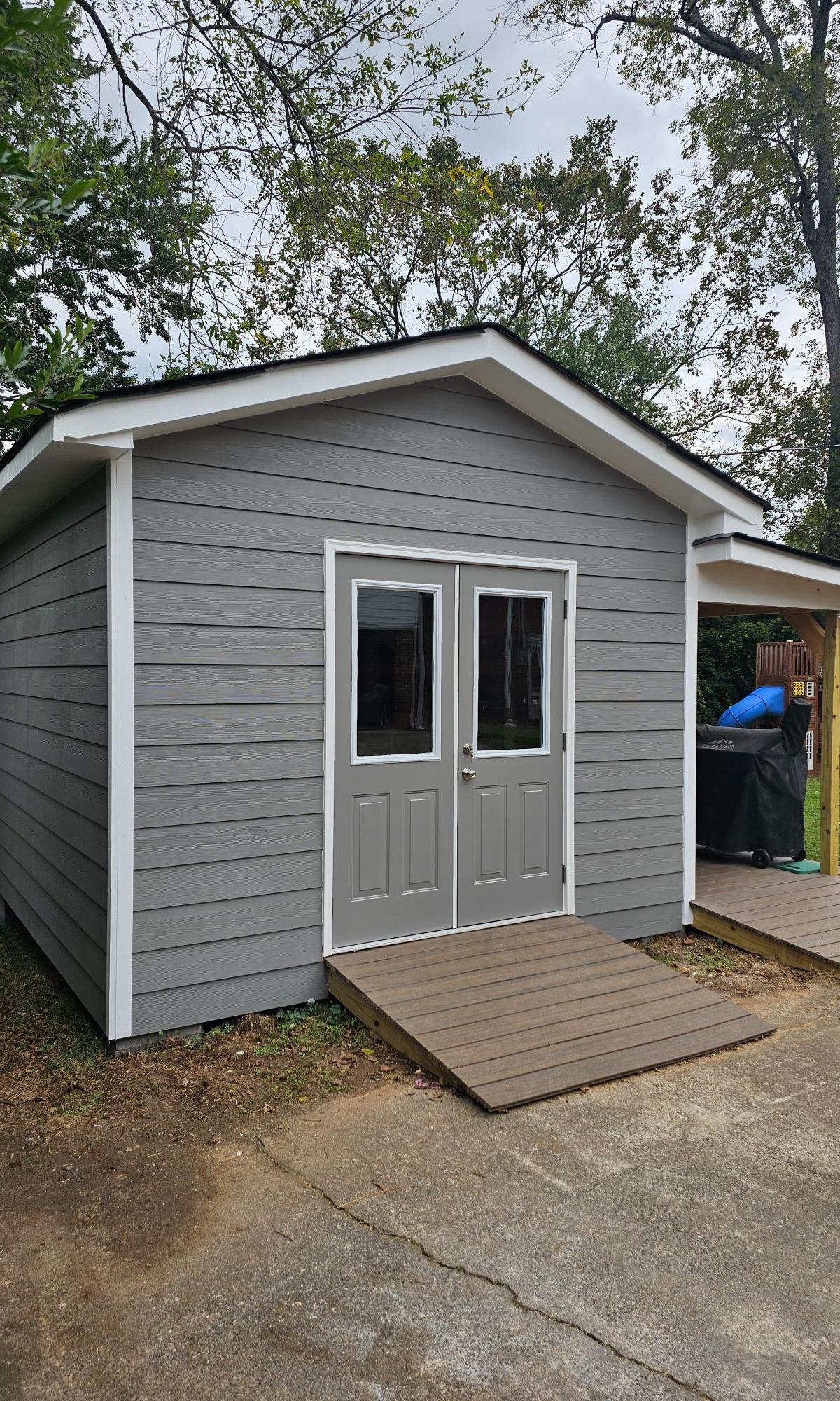When to Paint Your Home's Exterior in the Charlotte Climate