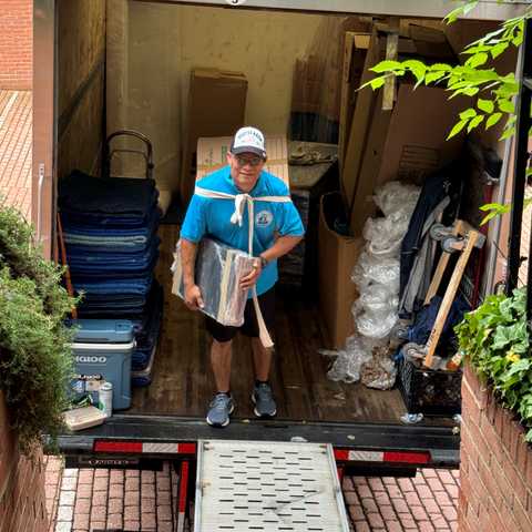 Ochoa's Moving Services project photo 18