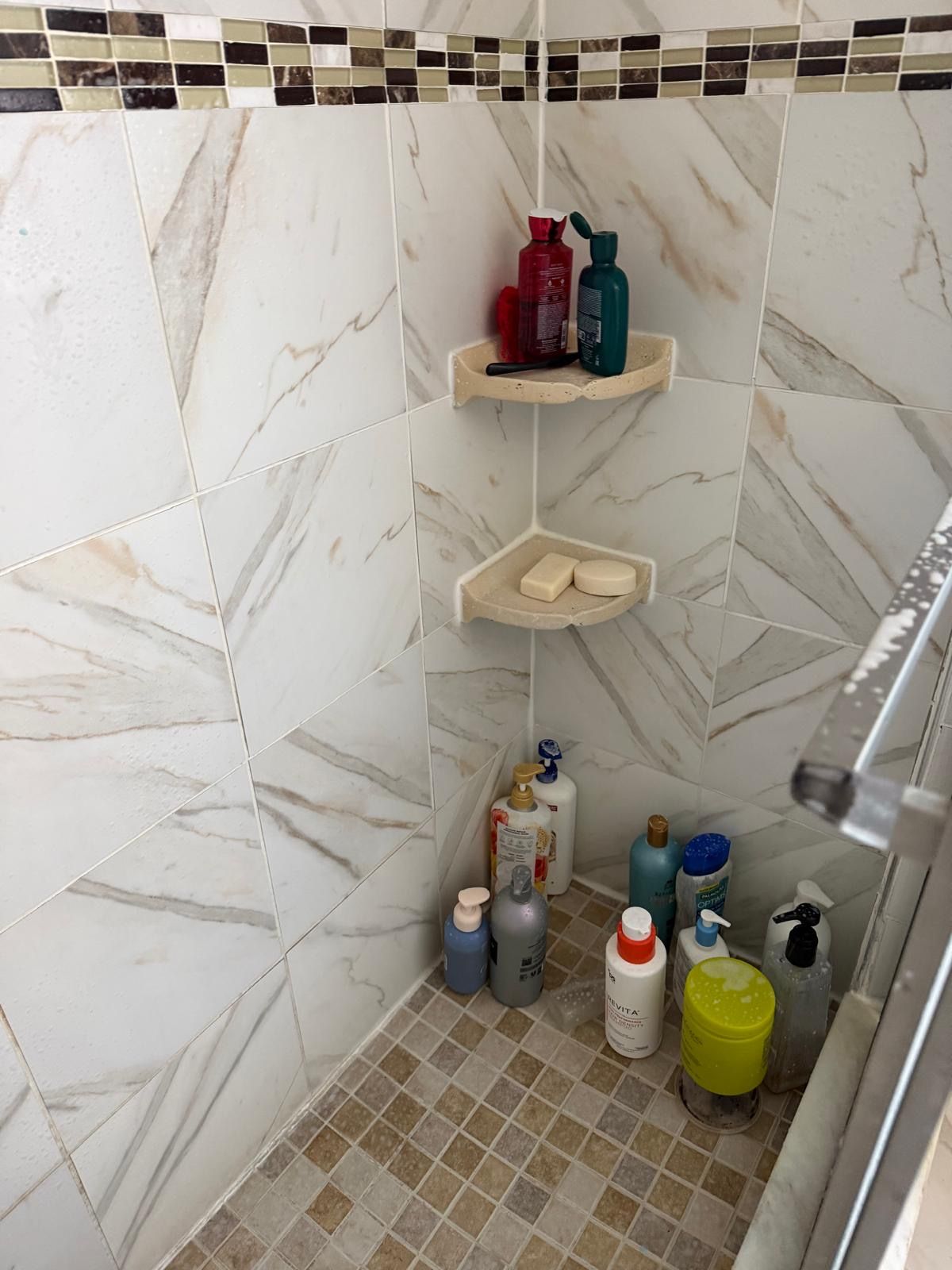 Cleaning work by Orellana Cleaning Services — photo 14 of 72