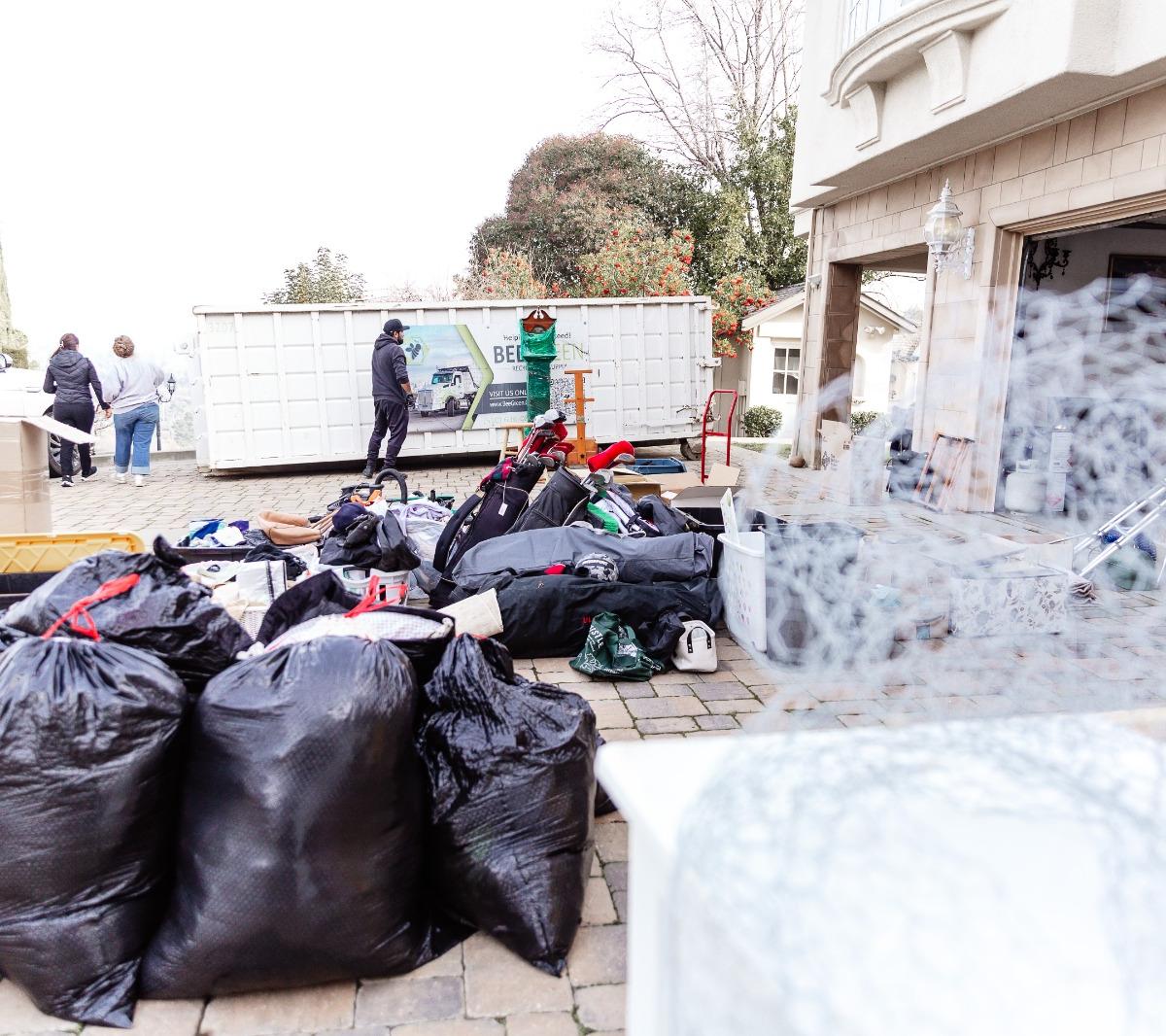 Decluttering & Downsizing