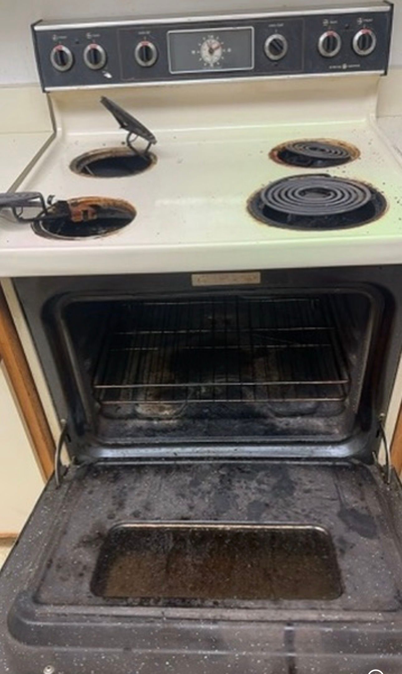 SA Cleaning and Painting project photo 16