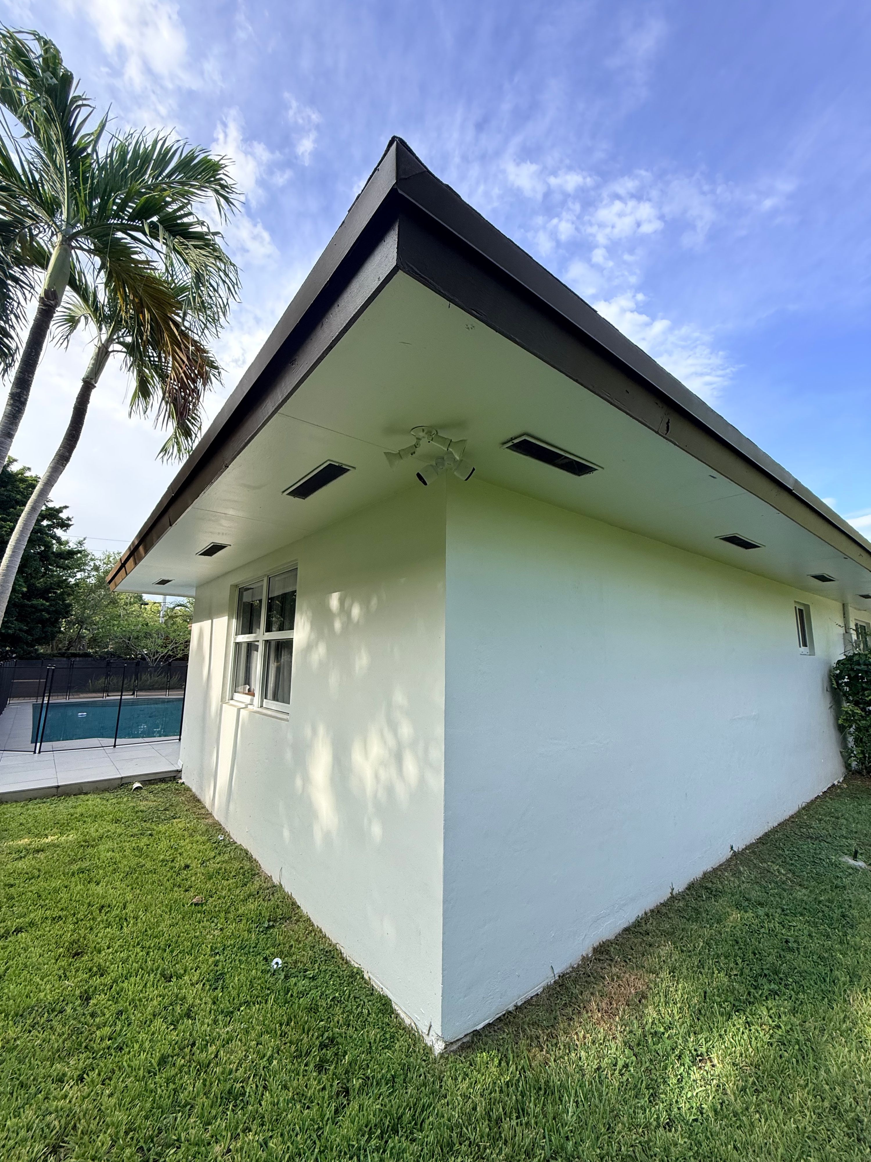 Completed low voltage and security installation by 2TechNetwork in South Florida — photo 18 of 18
