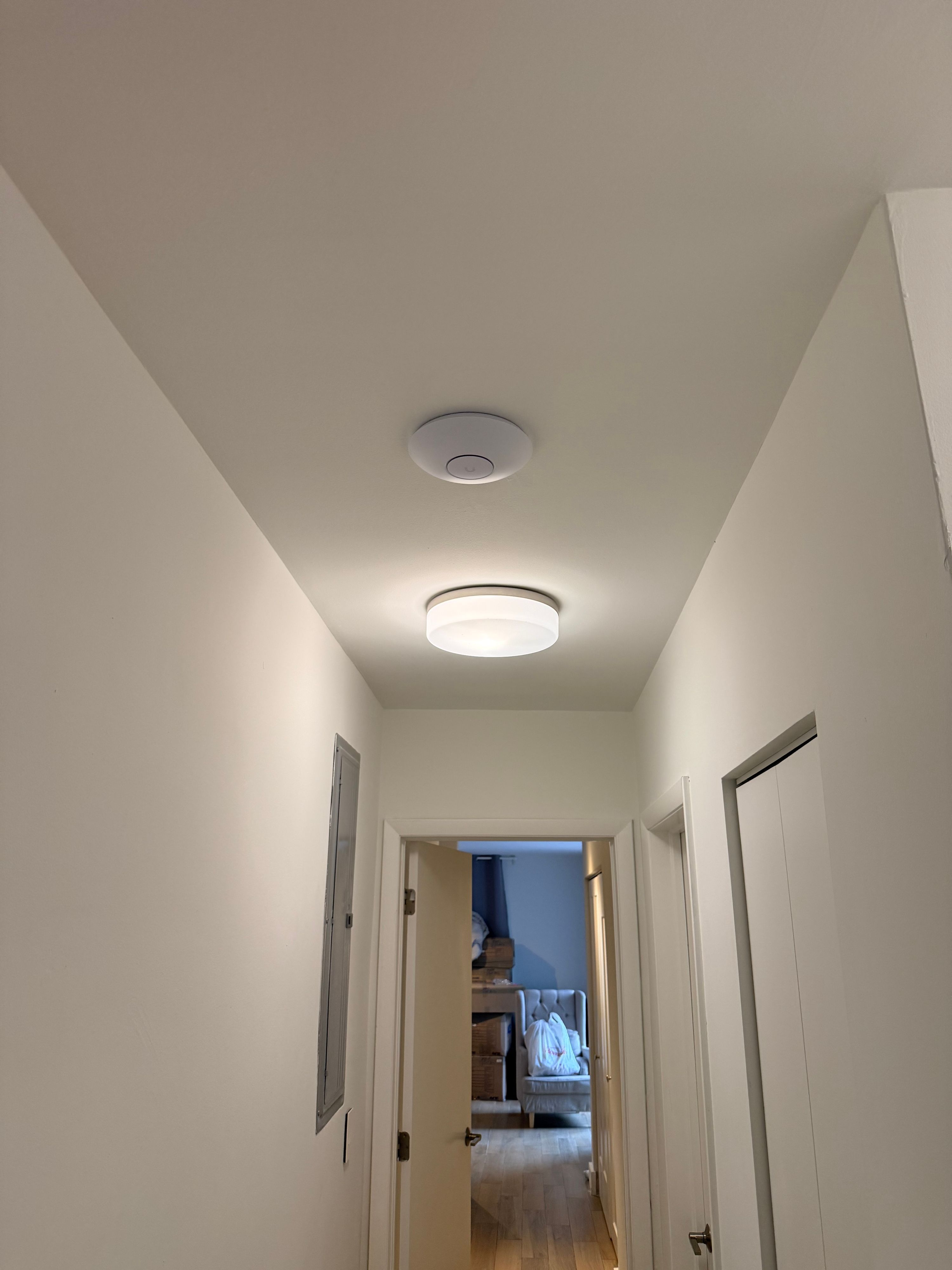 Completed low voltage and security installation by 2TechNetwork in South Florida — photo 15 of 18