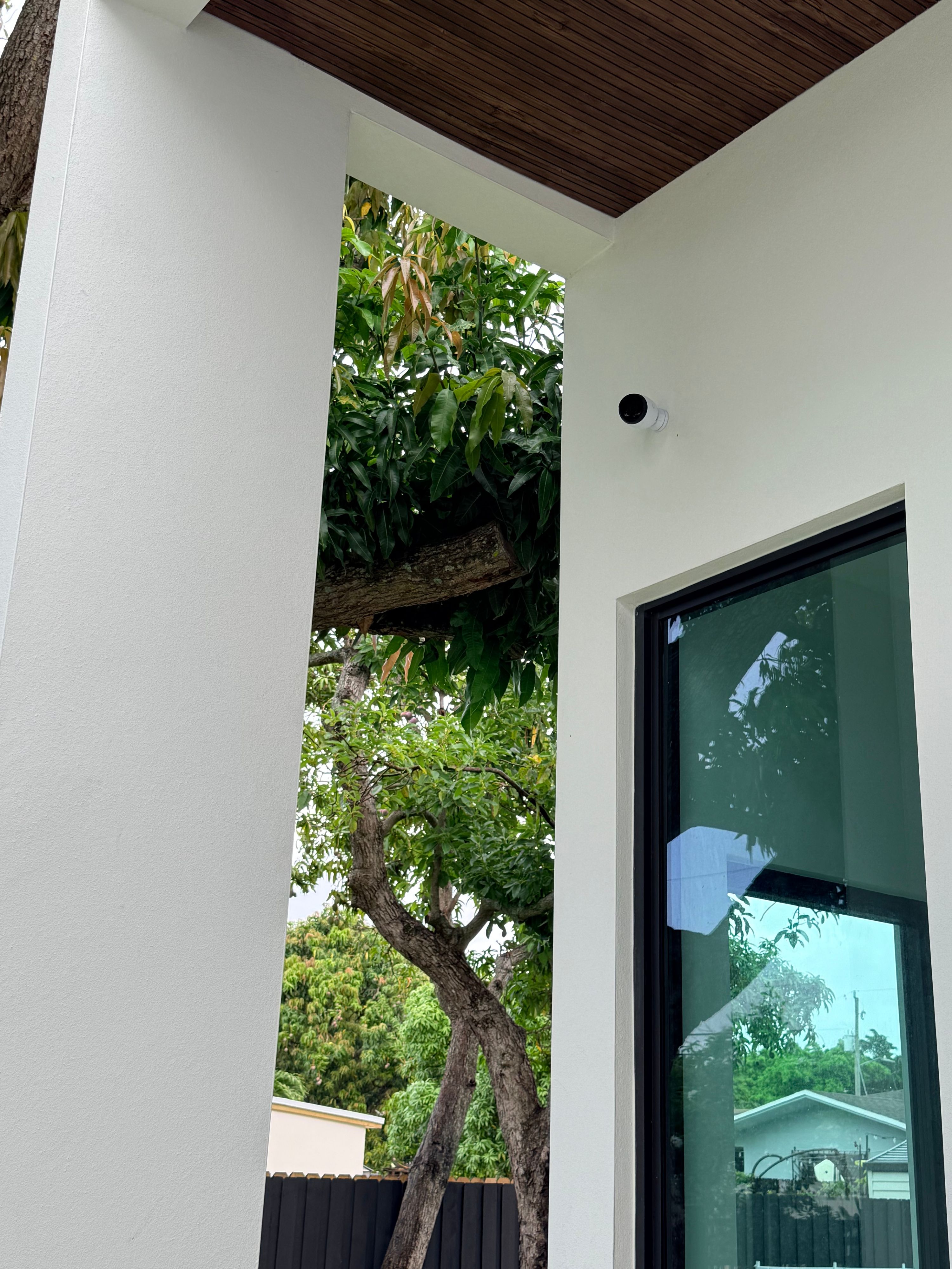 Completed low voltage and security installation by 2TechNetwork in South Florida — photo 3 of 18