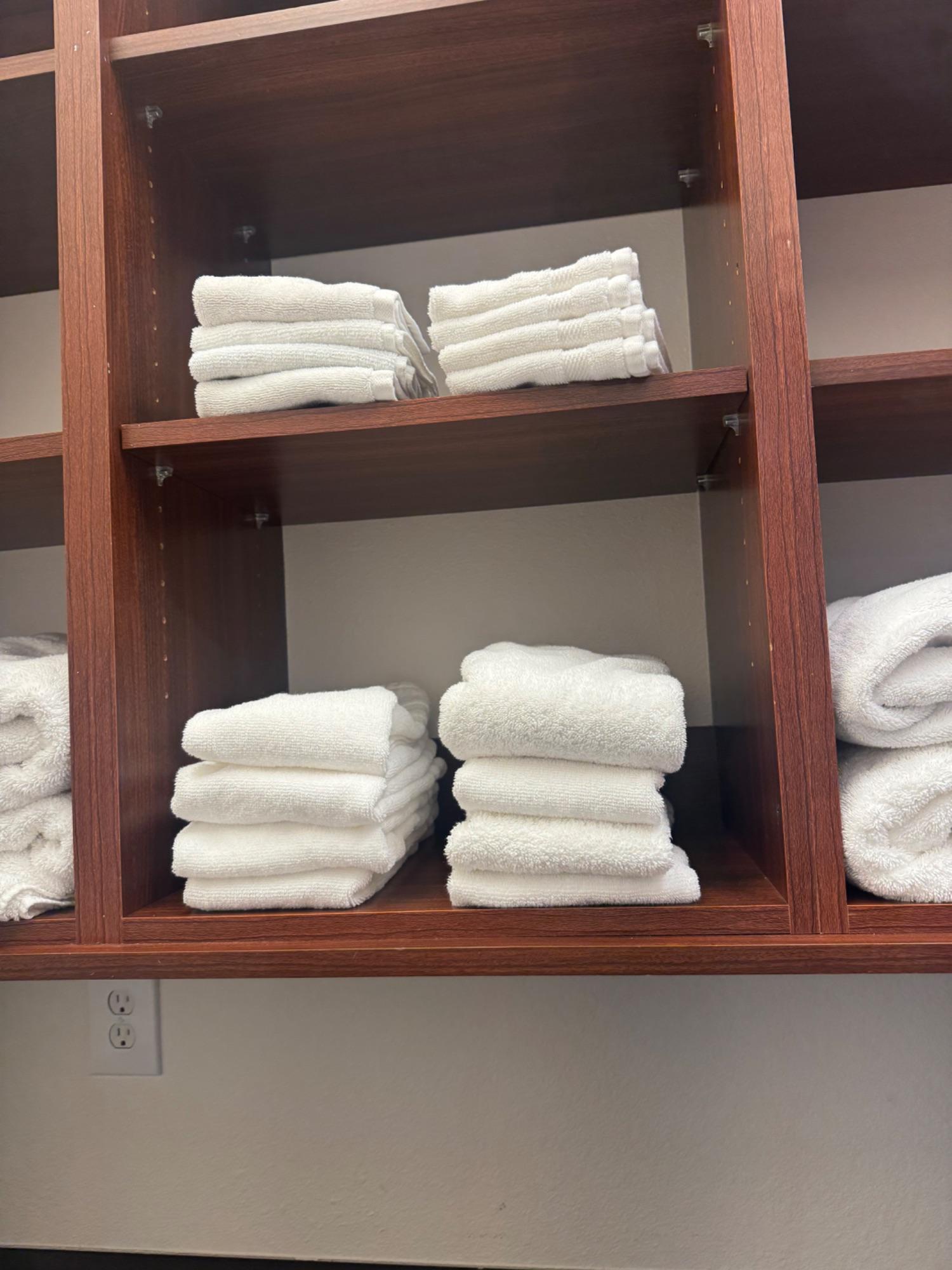 Valesa Cleaning services