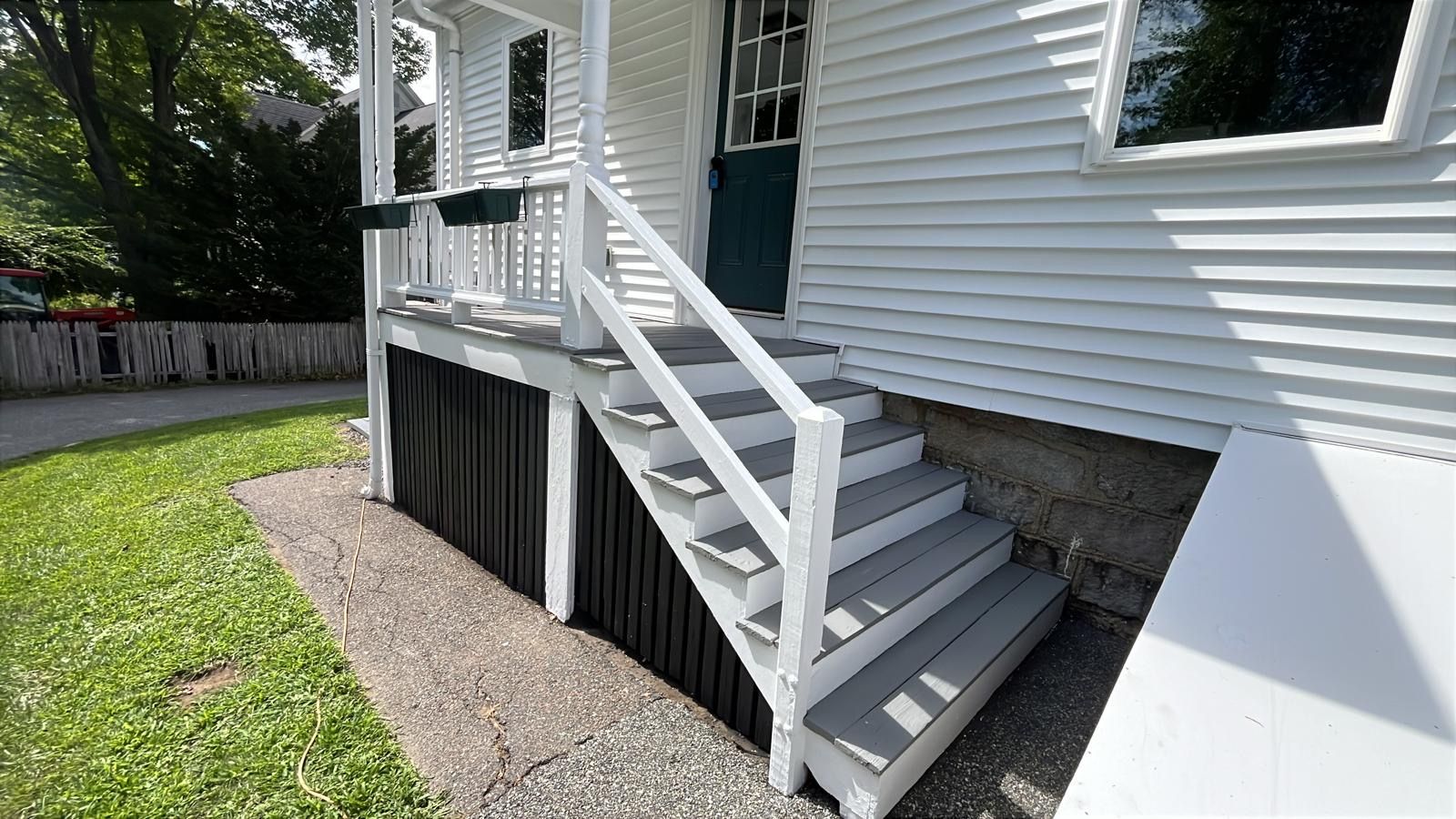 WB Painting & Cleaning Inc. project photo 14